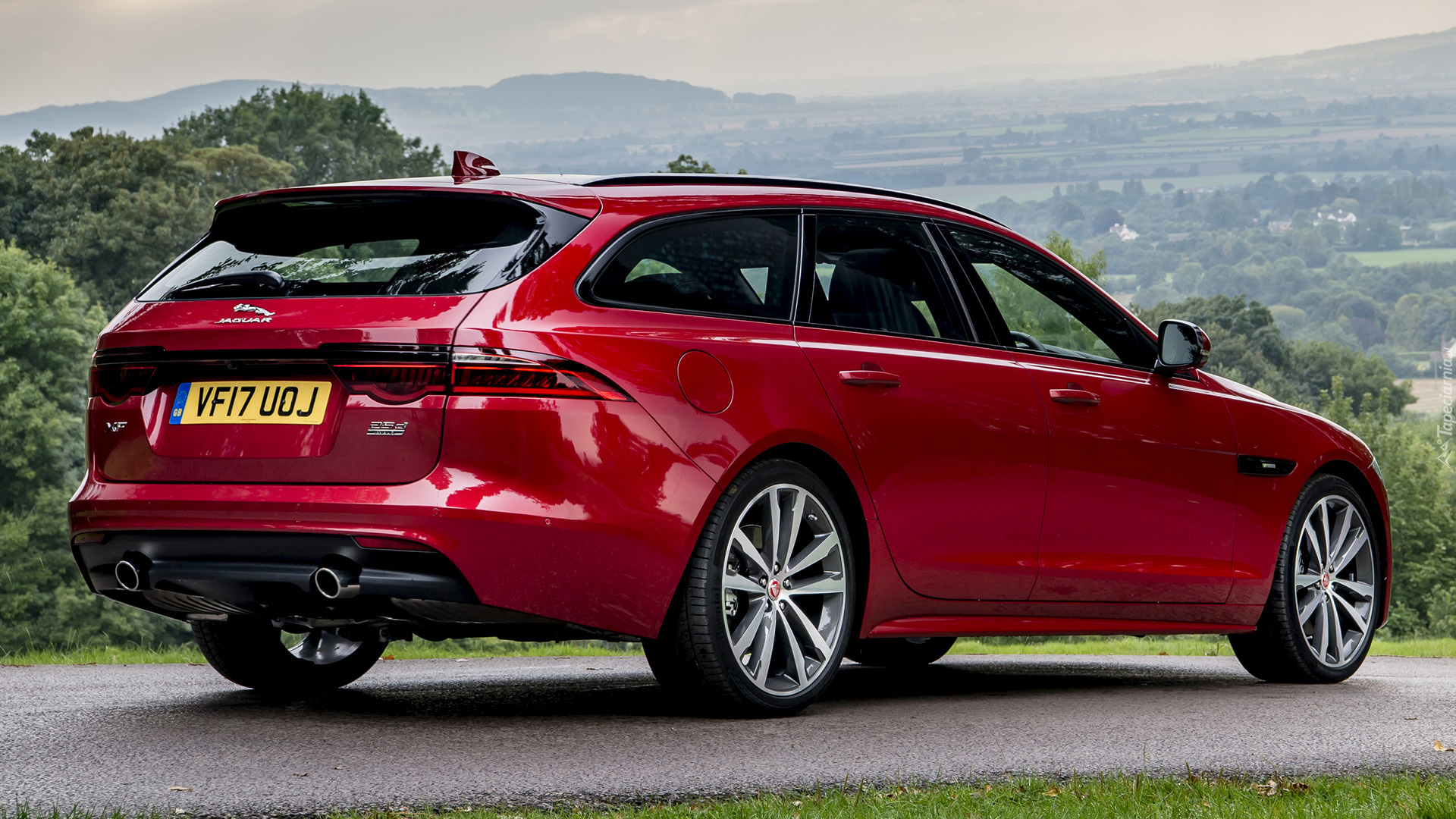 Jaguar XF Sportbrake, Tył