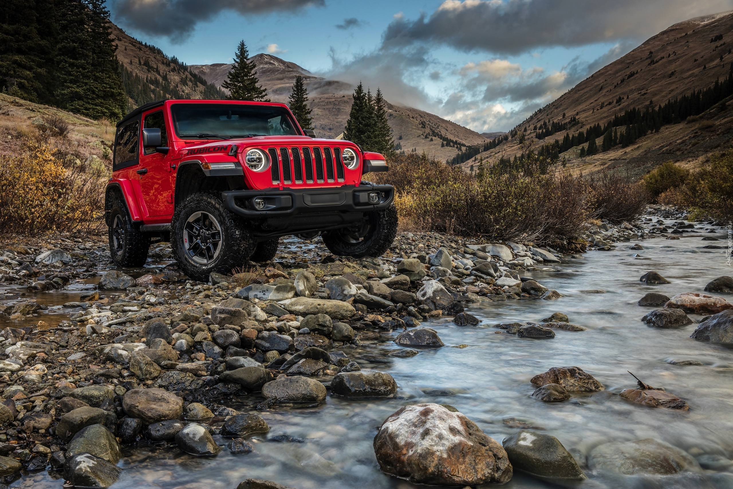 Jeep Wrangler Rubicon, Rzeka, Góry, Las