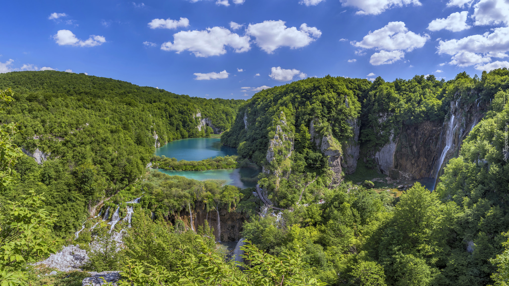 Chorwacja, Wodospady, Jeziora, Drzewa, Skały, Roślinność, Park Narodowy Jezior Plitwickich