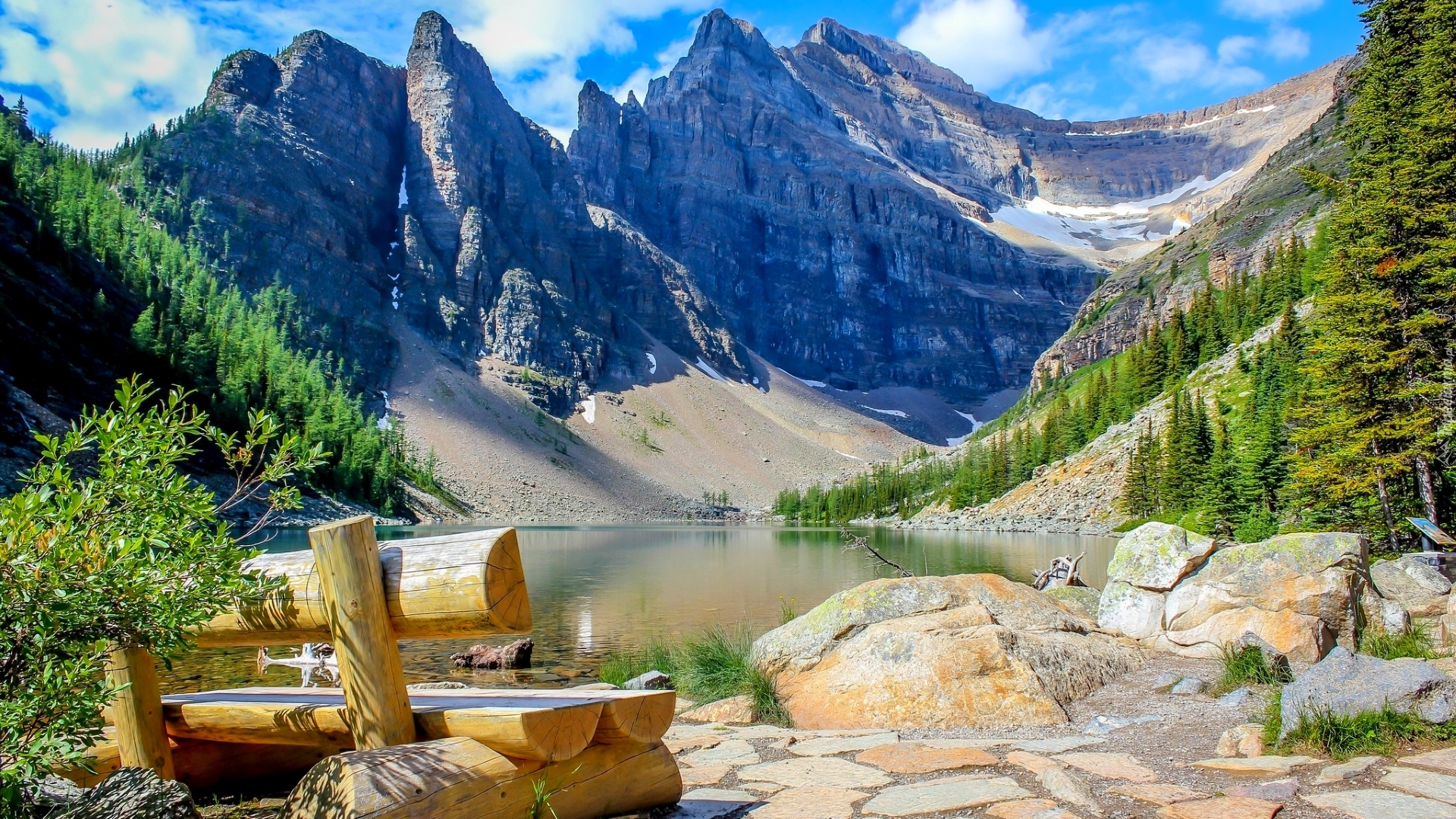 Jezioro Agnes, Park Narodowy Banff, Kanada, Góry Skaliste, Ławeczka