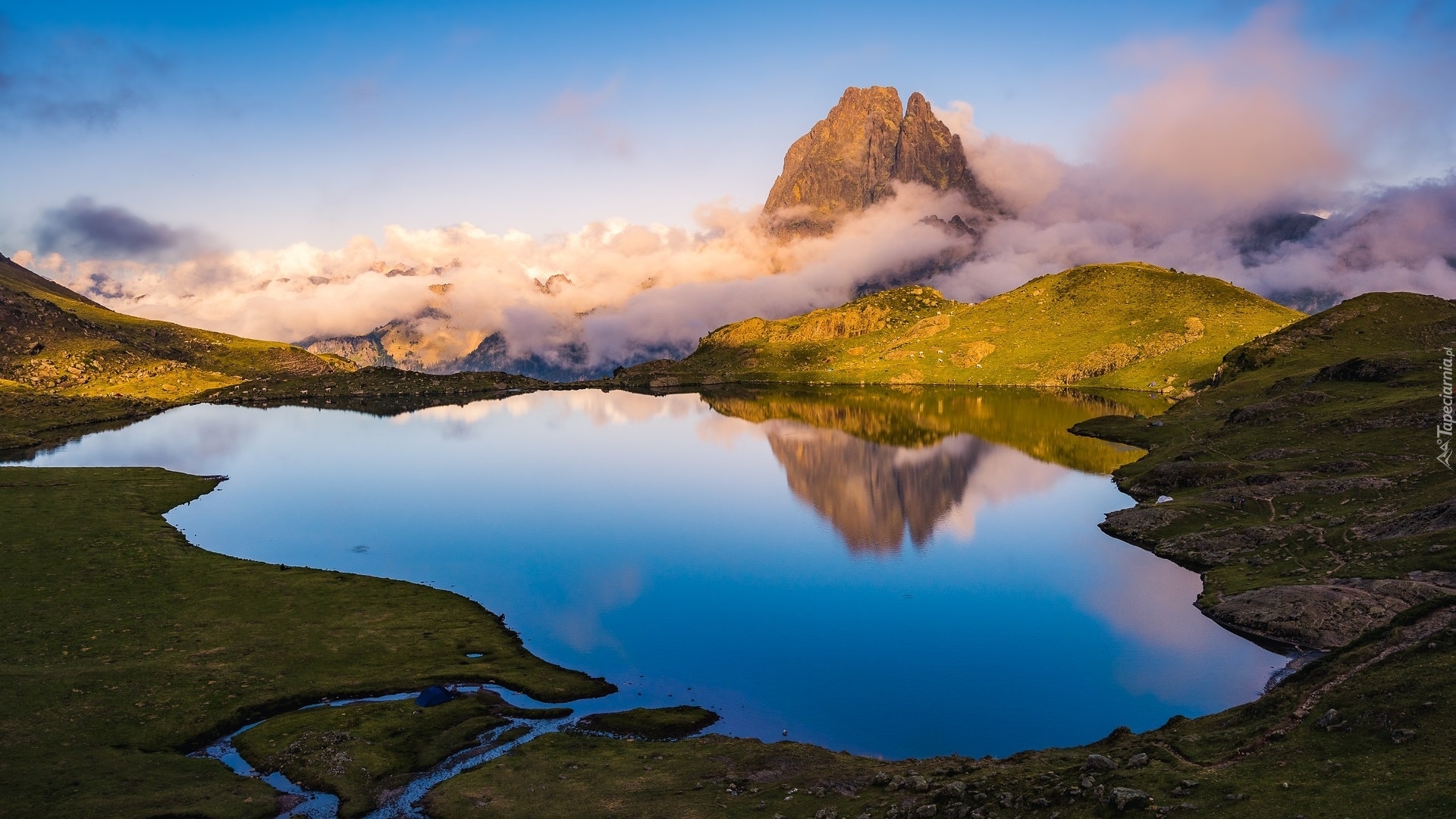 Francja, Góry, Góra Midi dOssau, Jezioro, Lac Gentau, Mgła