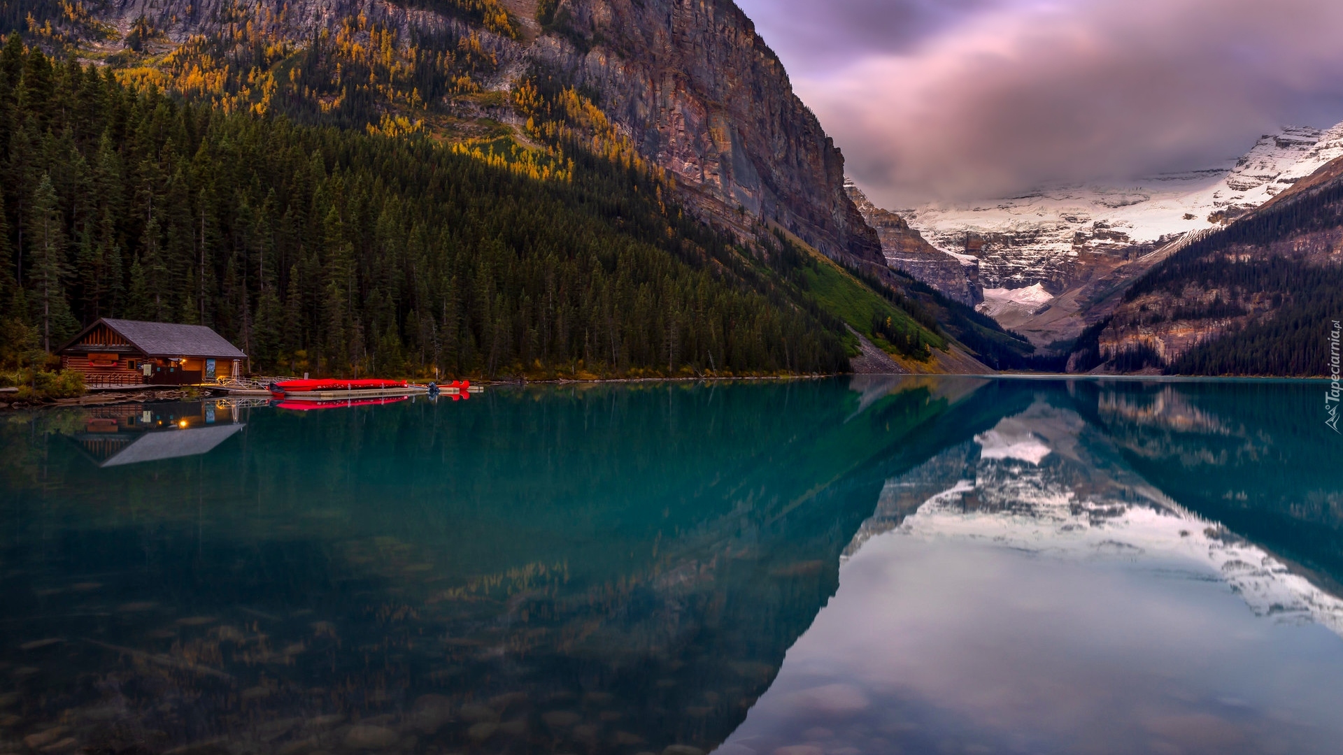 Góry, Jezioro, Lake Louise, Drzewa, Dom, Odbicie, Park Narodowy Banff, Alberta, Kanada