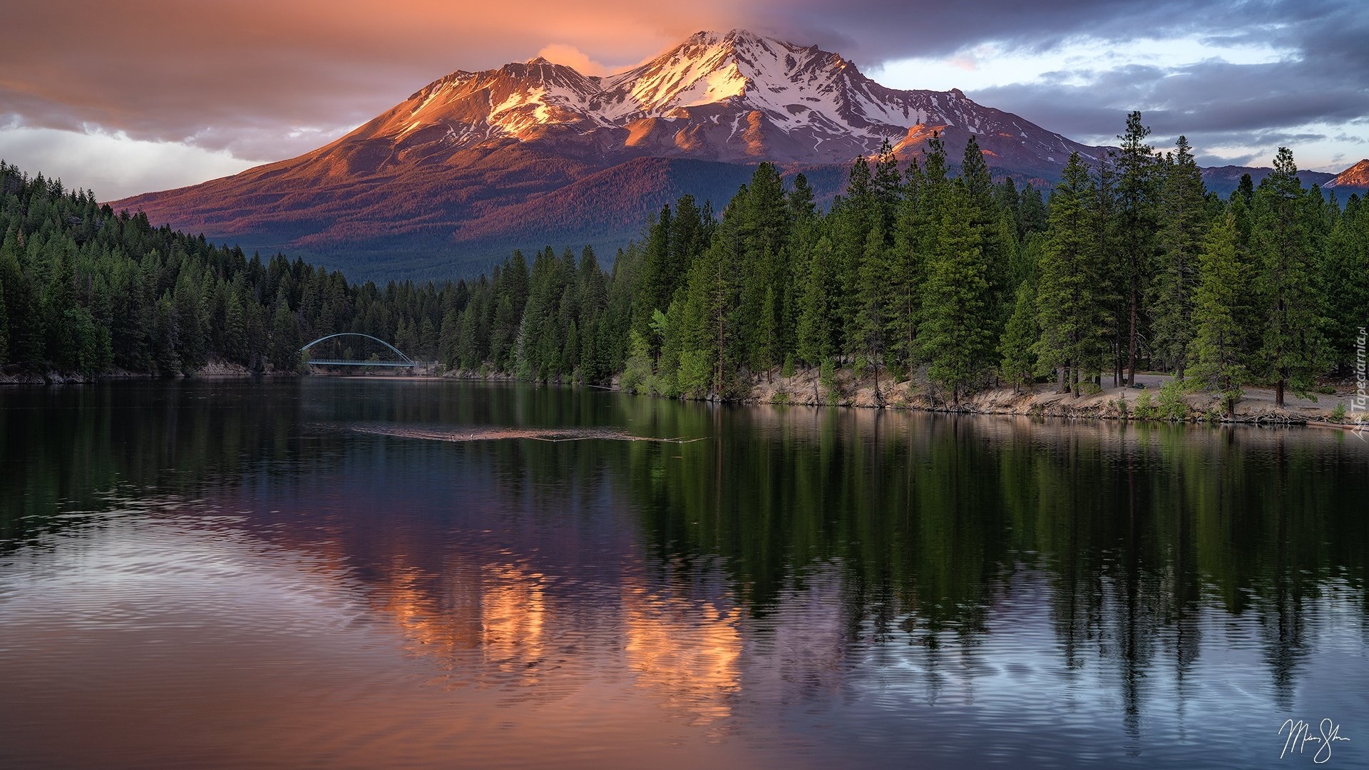 Stany Zjednoczone, Kalifornia, Góry, Stratowulkan, Mount Shasta, Jezioro, Lake Siskiyou, Lasy, Drzewa