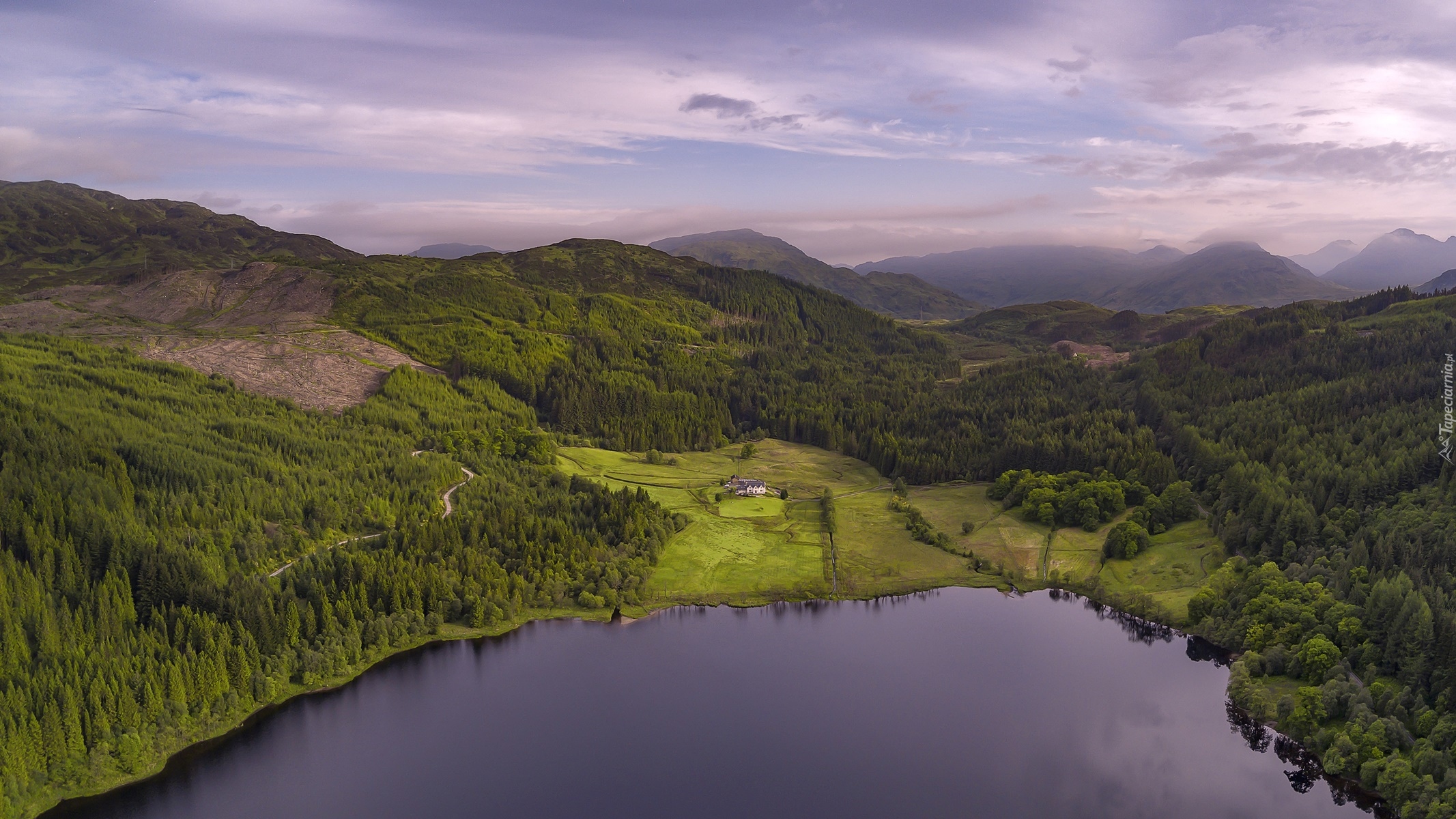 Szkocja, Park Narodowy Loch Lomond and the Trossachs, Jezioro Loch Chon, Dom, Góry, Lasy