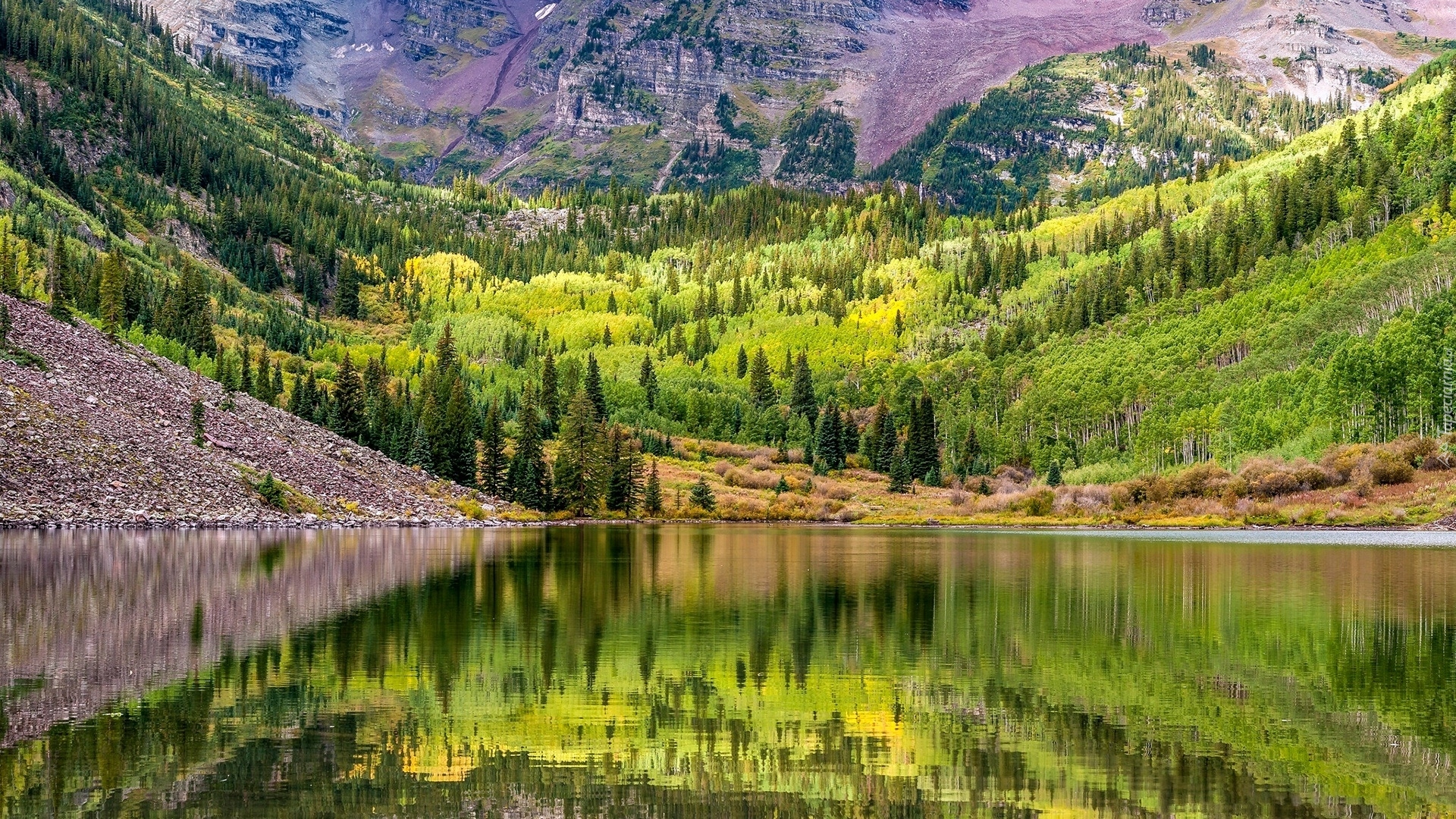 Jezioro Maroon Lake, Zbocza, Góry, Drzewa, Aspen, Kolorado, Stany Zjednoczone
