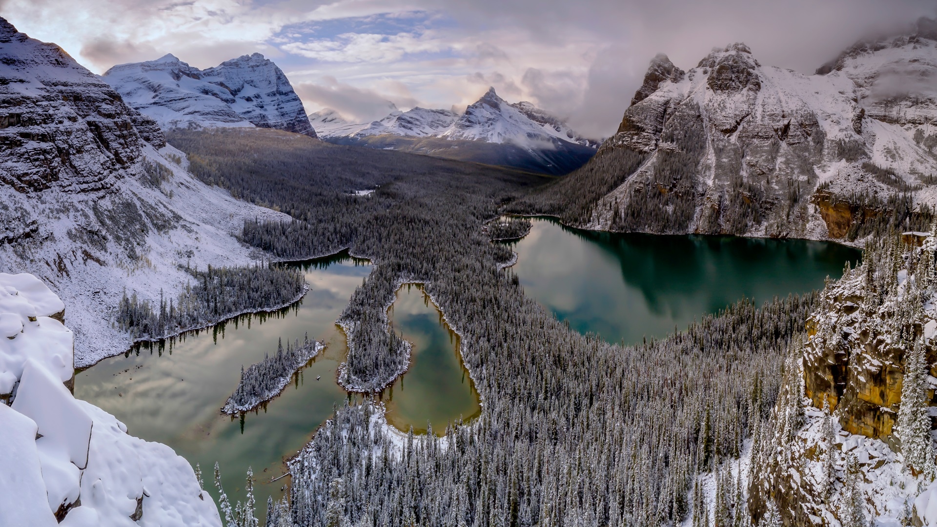 Kanada, Kolumbia Brytyjska, Park Narodowy Yoho, Jeziora, Mary Lake, Lake OHara, Góry, Zima, Chmury