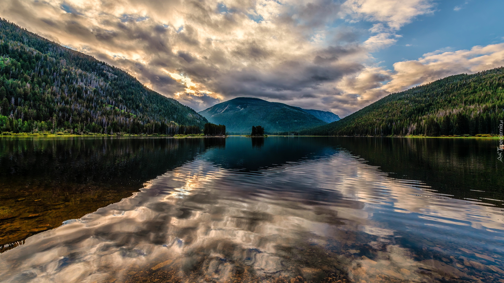 Jezioro, Monarch Lake, Zalesione, Góry, Chmury, Indian Peaks Wilderness, Hrabstwo Grand, Kolorado, Stany Zjednoczone