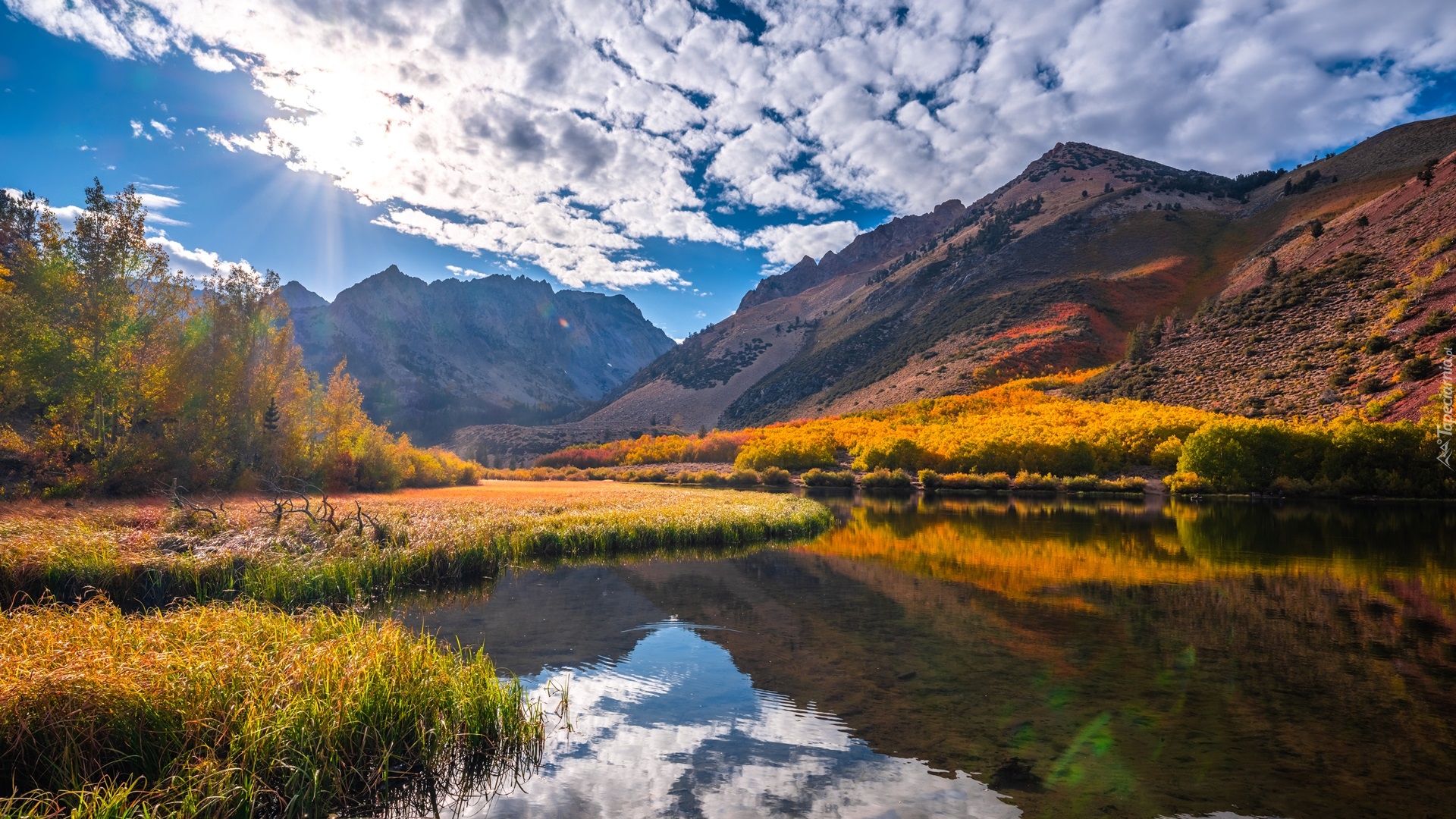 Stany Zjednoczone, Kalifornia, Eastern Sierra, Góry, Drzewa, Wschód słońca, Chmury, Jezioro, North Lake