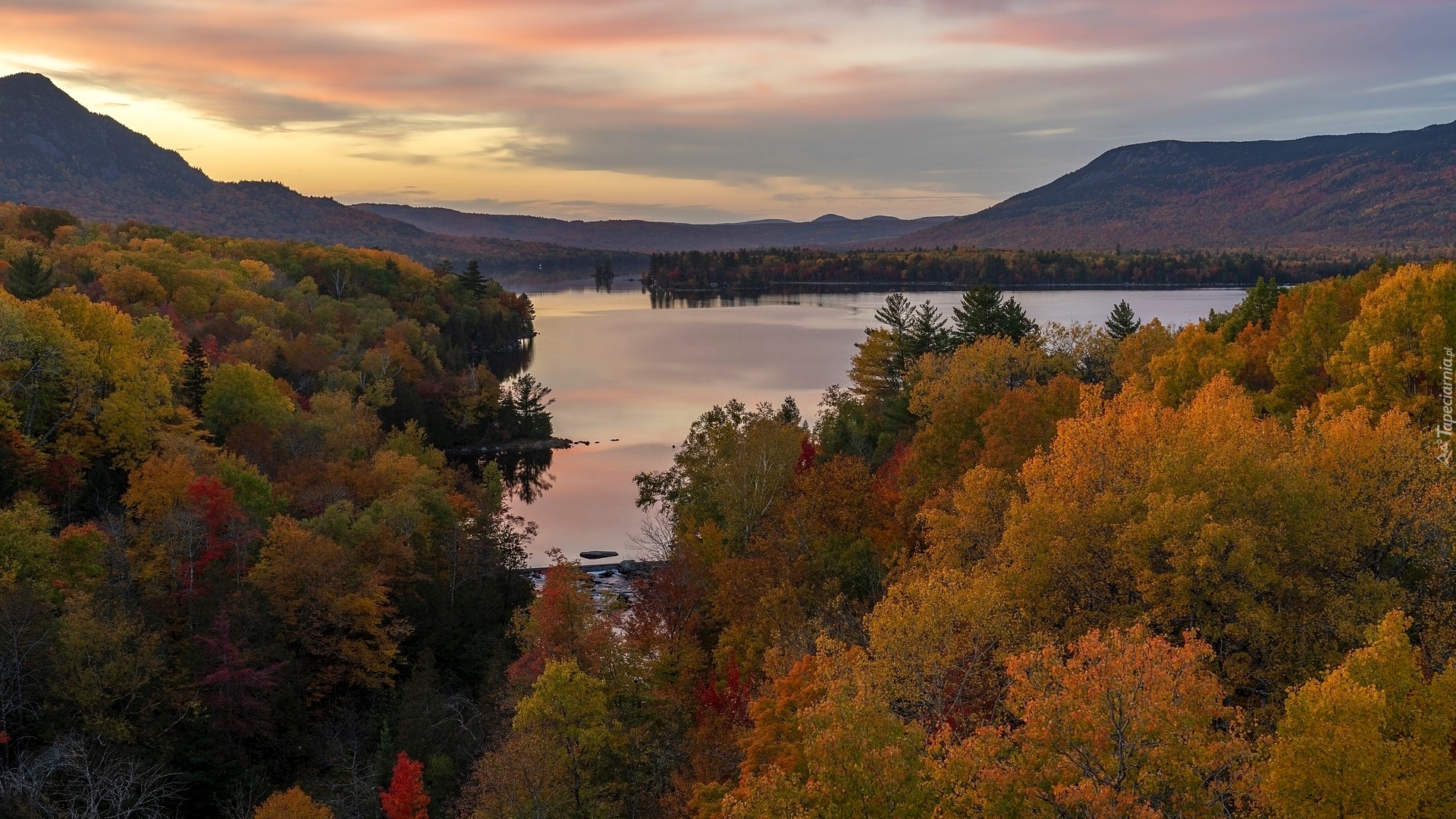 Jezioro, Onawa Lake, Góry, Jesień, Drzewa, Maine, Stany Zjednoczone
