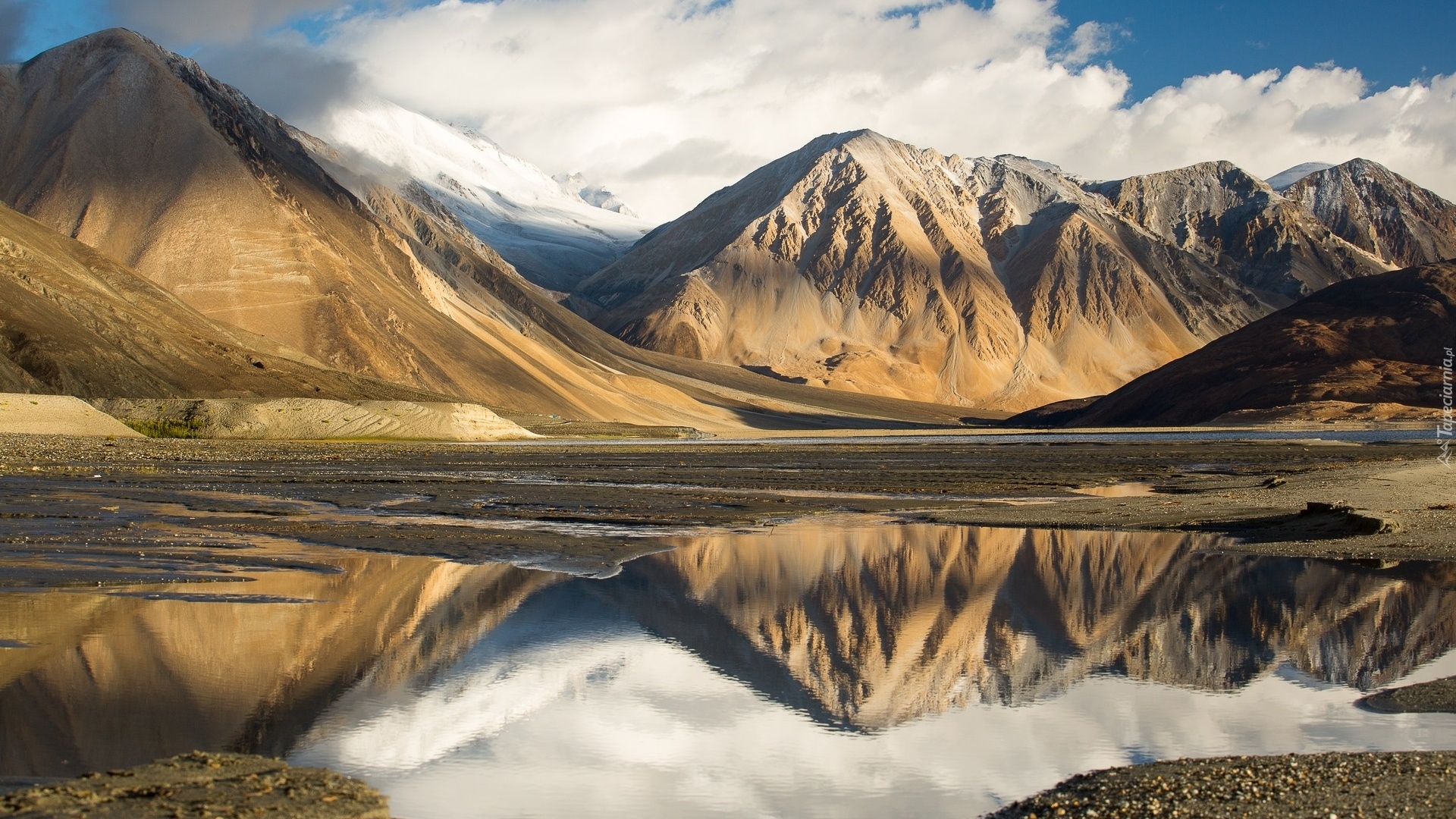Chiny, Tybet, Jezioro Pangong Tso, Góry, Himalaje