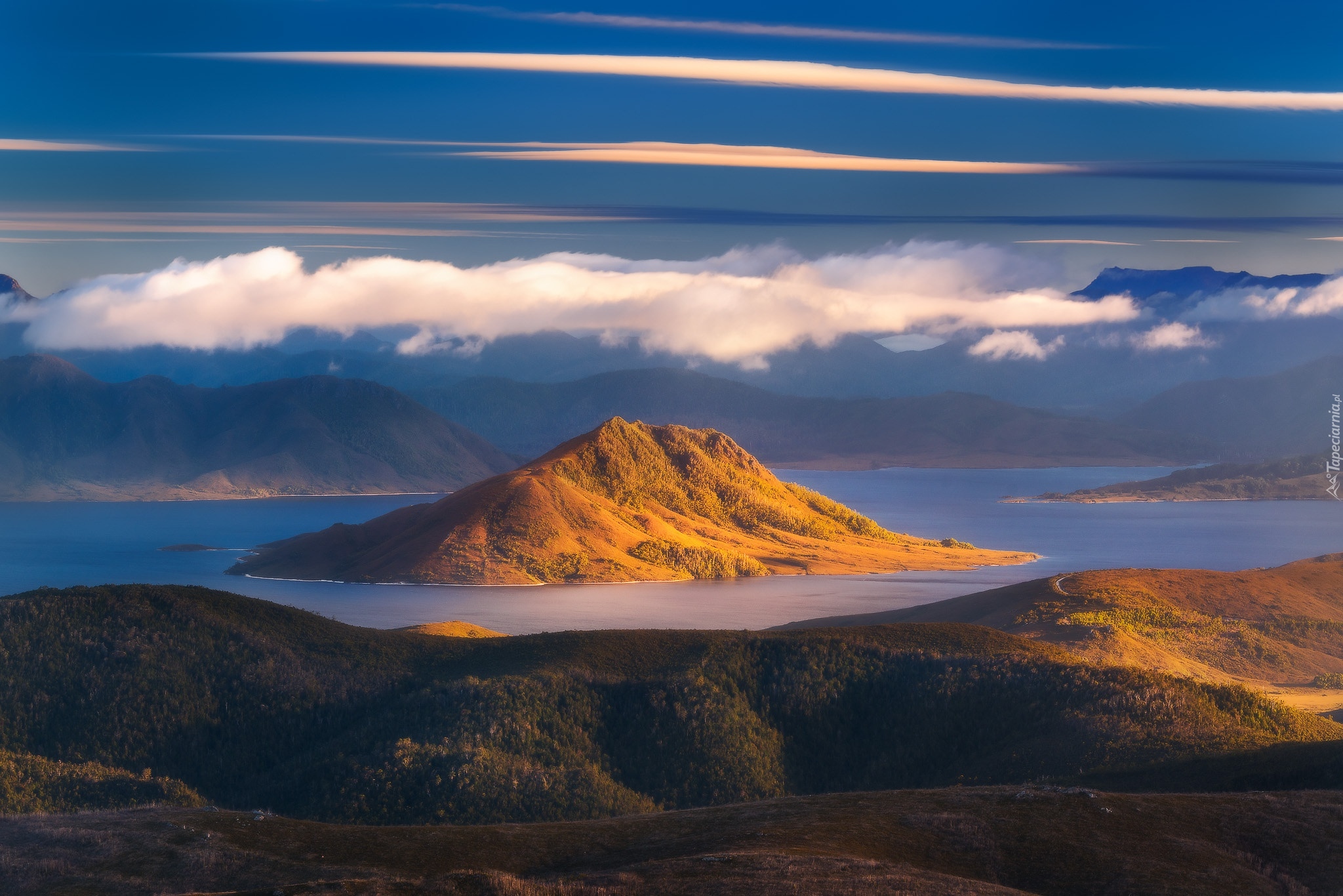 Australia, Tasmania, Jezioro Pedder, Góra Scotts Peak