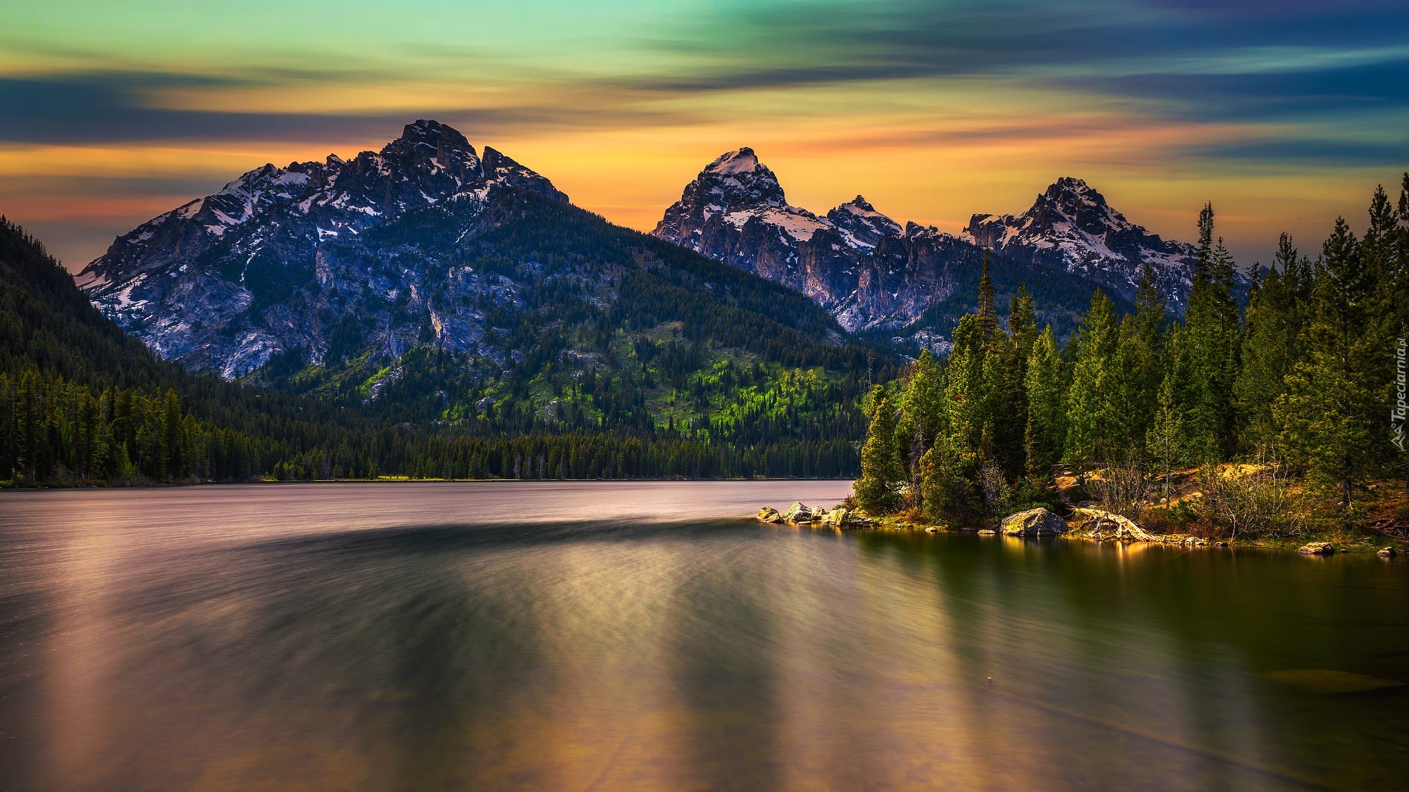 Park Narodowy Grand Teton, Góry, Jezioro, Taggart Lake, Las, Drzewa, Zachód słońca, Wyoming, Stany Zjednoczone