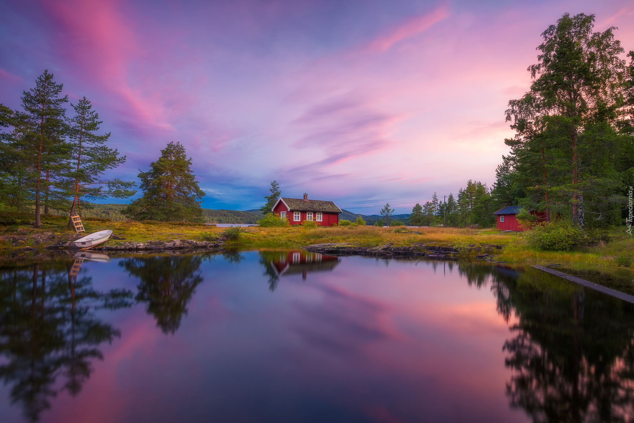 Norwegia, Ringerike, Jezioro Vaeleren, Łódka, Dom, Drzewa