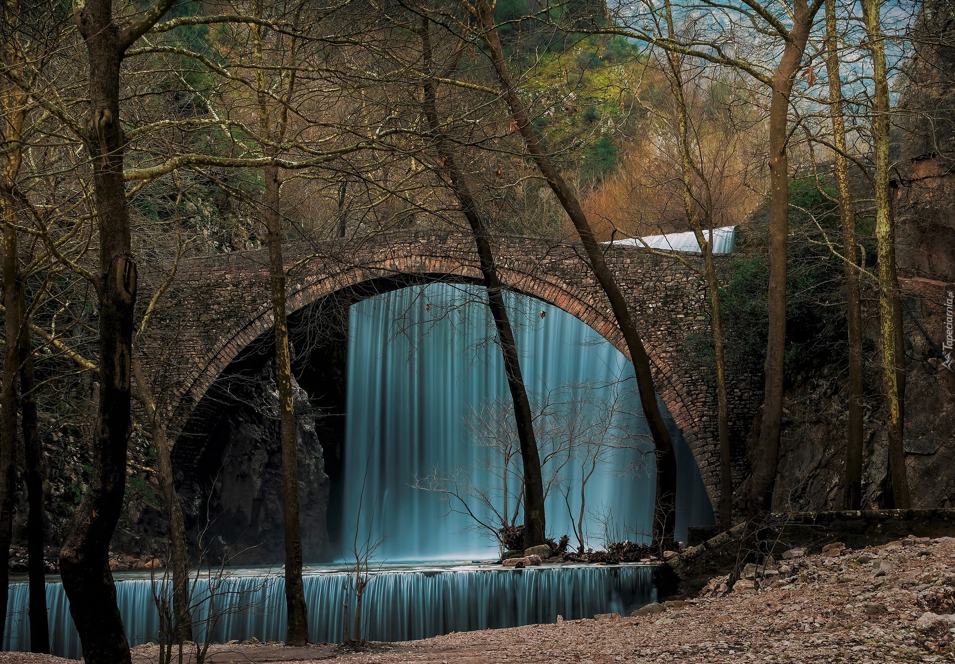 Wodospad, Palaiokarya waterfalls, Drzewa, Rzeka Pinios, Kamienny, Most, Trikala, Grecja