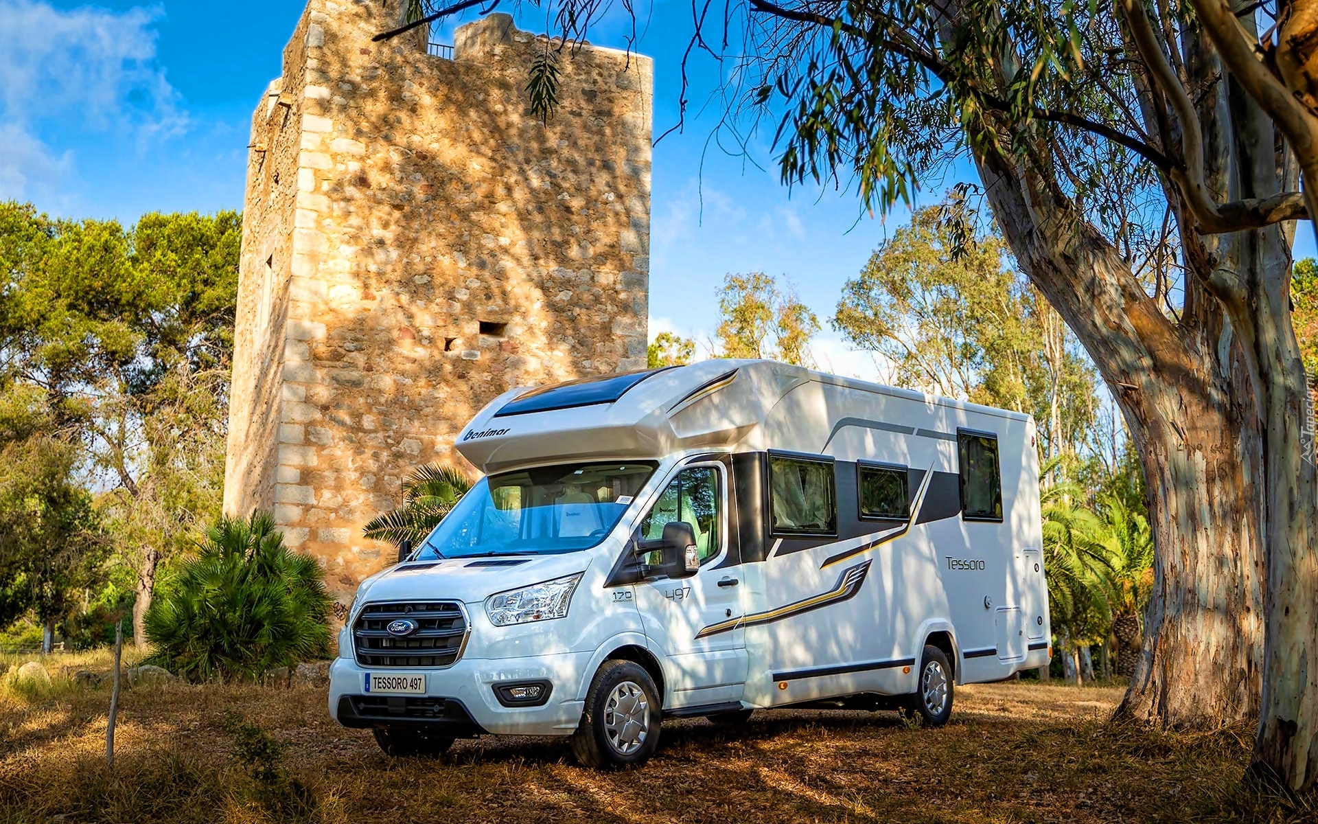 Benimar Ford Tessoro 497, Kamper, 2020, Wieża