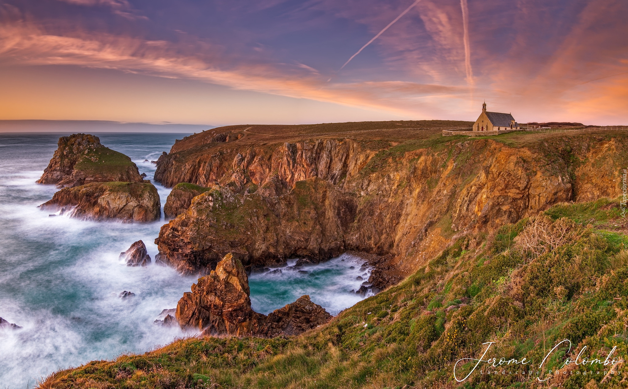 Wybrzeże, Morze, Klif, Skały, Przylądek, Cypel, Pointe du Van, Kaplica, Chapelle de Saint-They, Gmina Plogoff, Francja