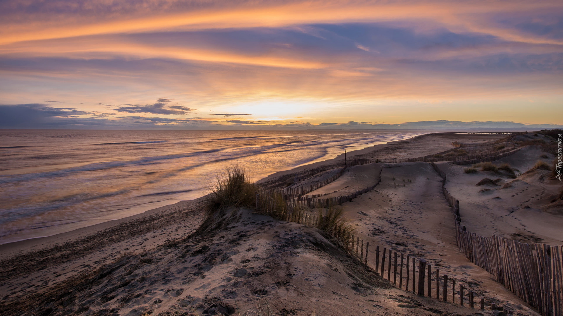 Morze, Plaża, Wschód słońca, Chmury