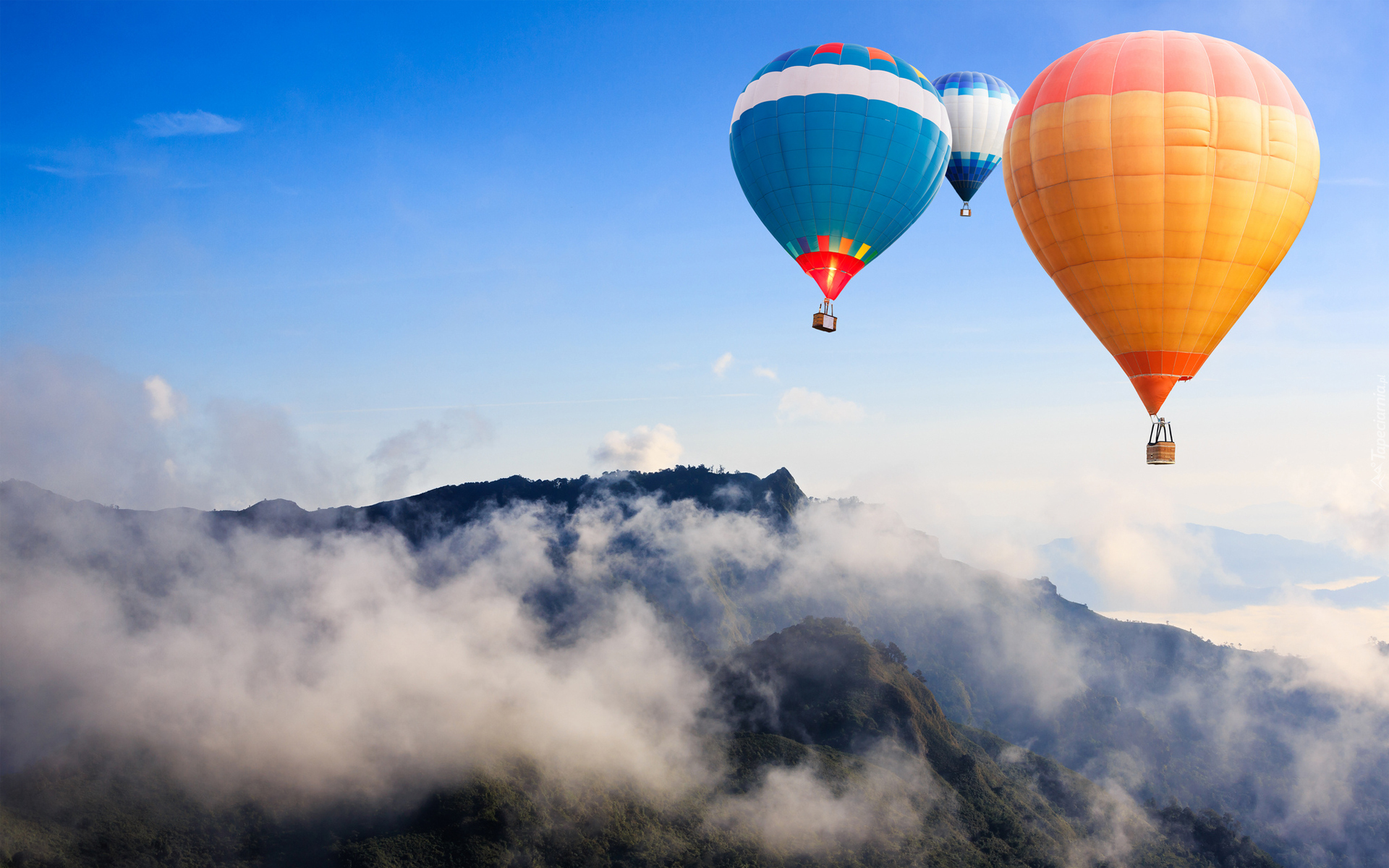 Balony, Góry, Mgła