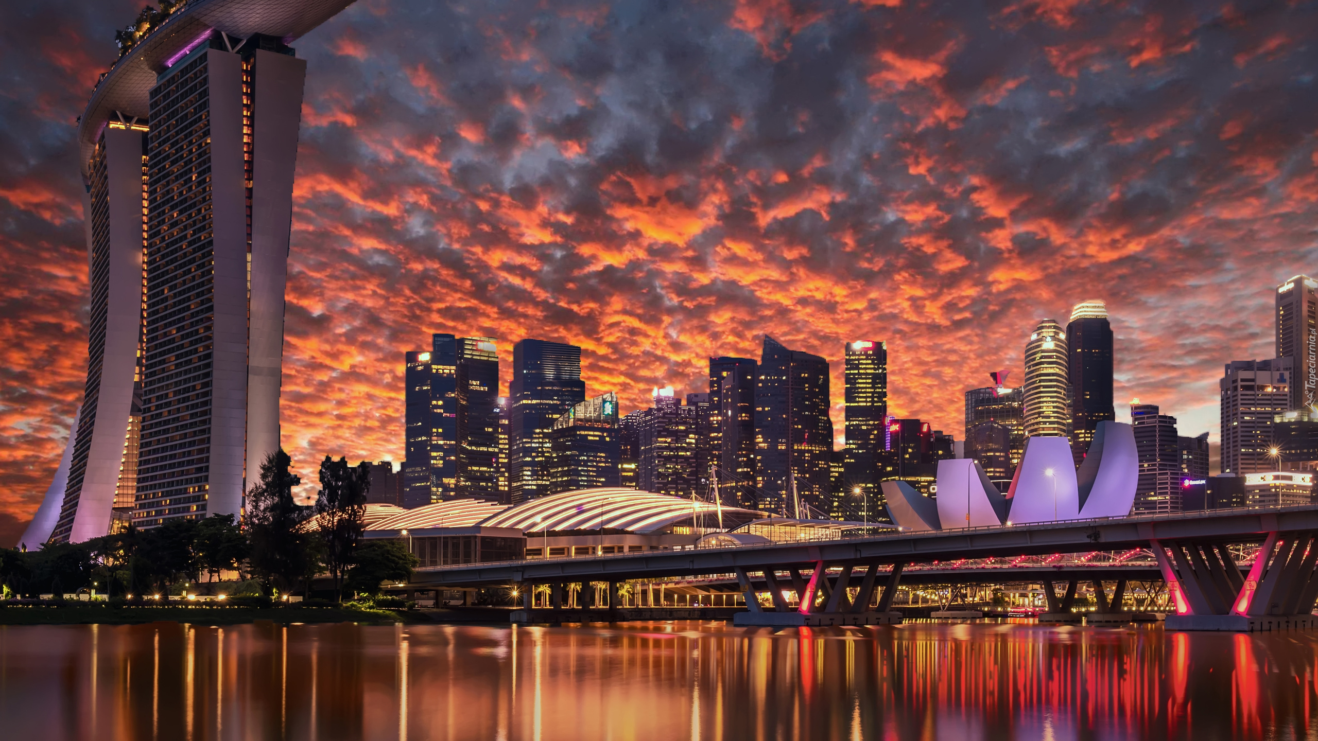 Singapur, Hotel Marina Bay Sands, Zatoka Marina Bay, Wieżowce, Wschód słońca