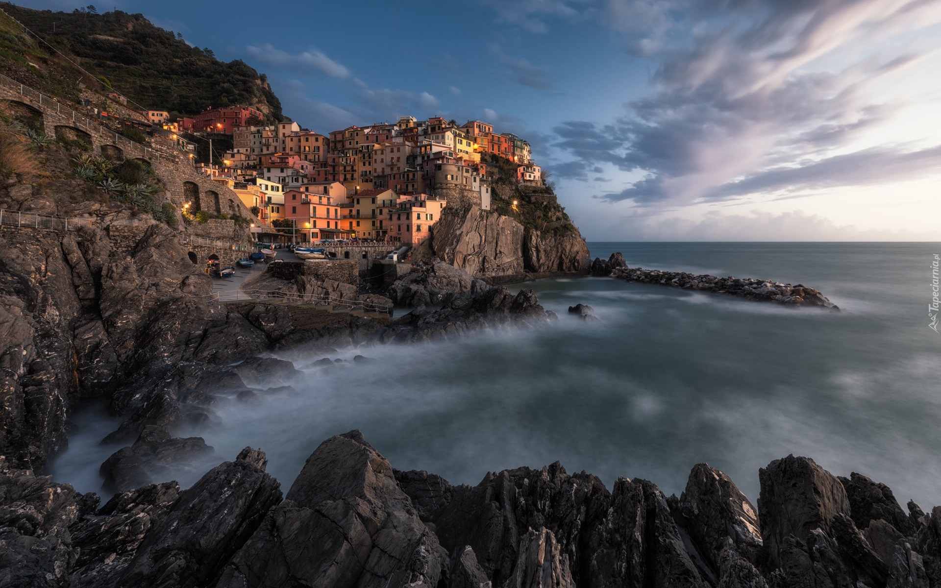 Włochy, Gmina Riomaggiore, Manarola, Cinque Terre, Morze Liguryjskie, Kolorowe, Domy, Chmury, Zatoka