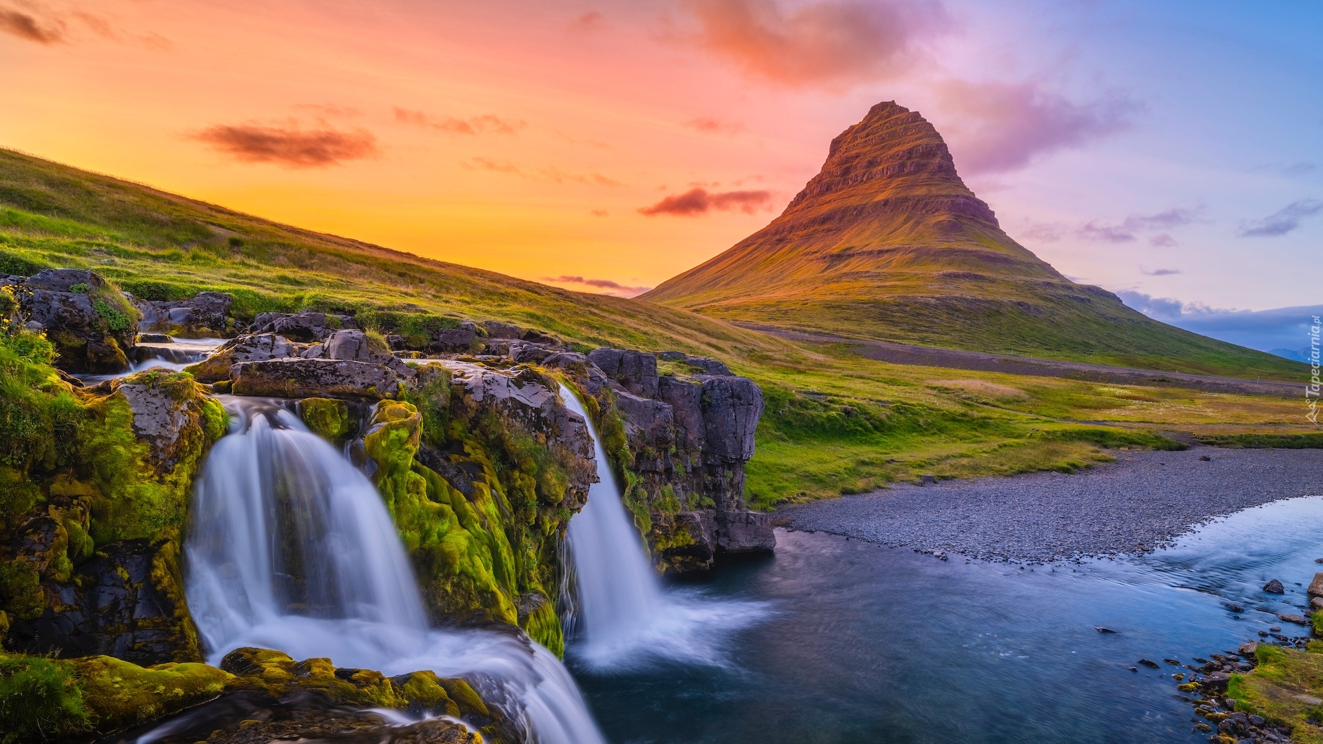 Islandia, Wodospad Kirkjufellsfoss, Góra, Kirkjufell, Rzeka, Skały, Zachód słońca