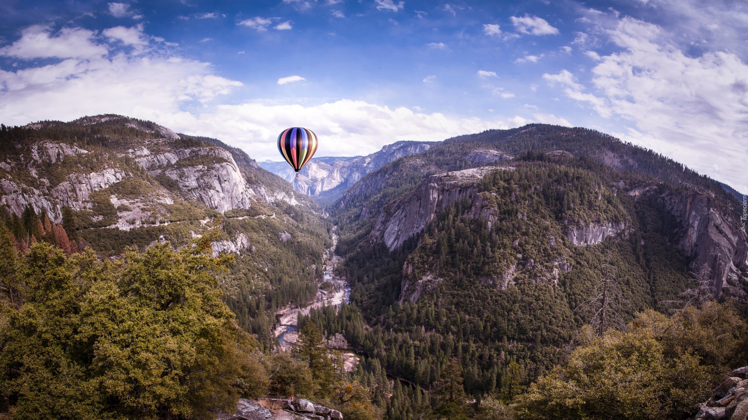 Stany Zjednoczone, Kalifornia, Park Narodowy Yosemite, Dolina Yosemite Valley, Góry, Rzeka, Merced River, Balon