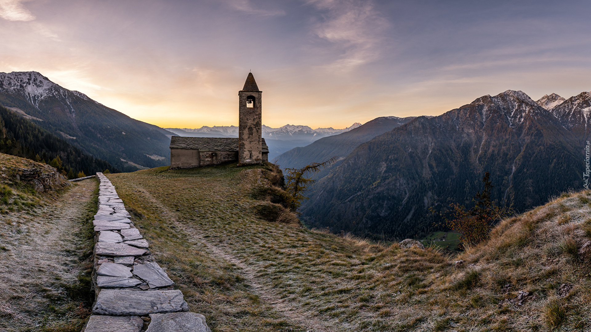 Góry, Alpy, Kościół, San Romerio, Brusio, Szwajcaria