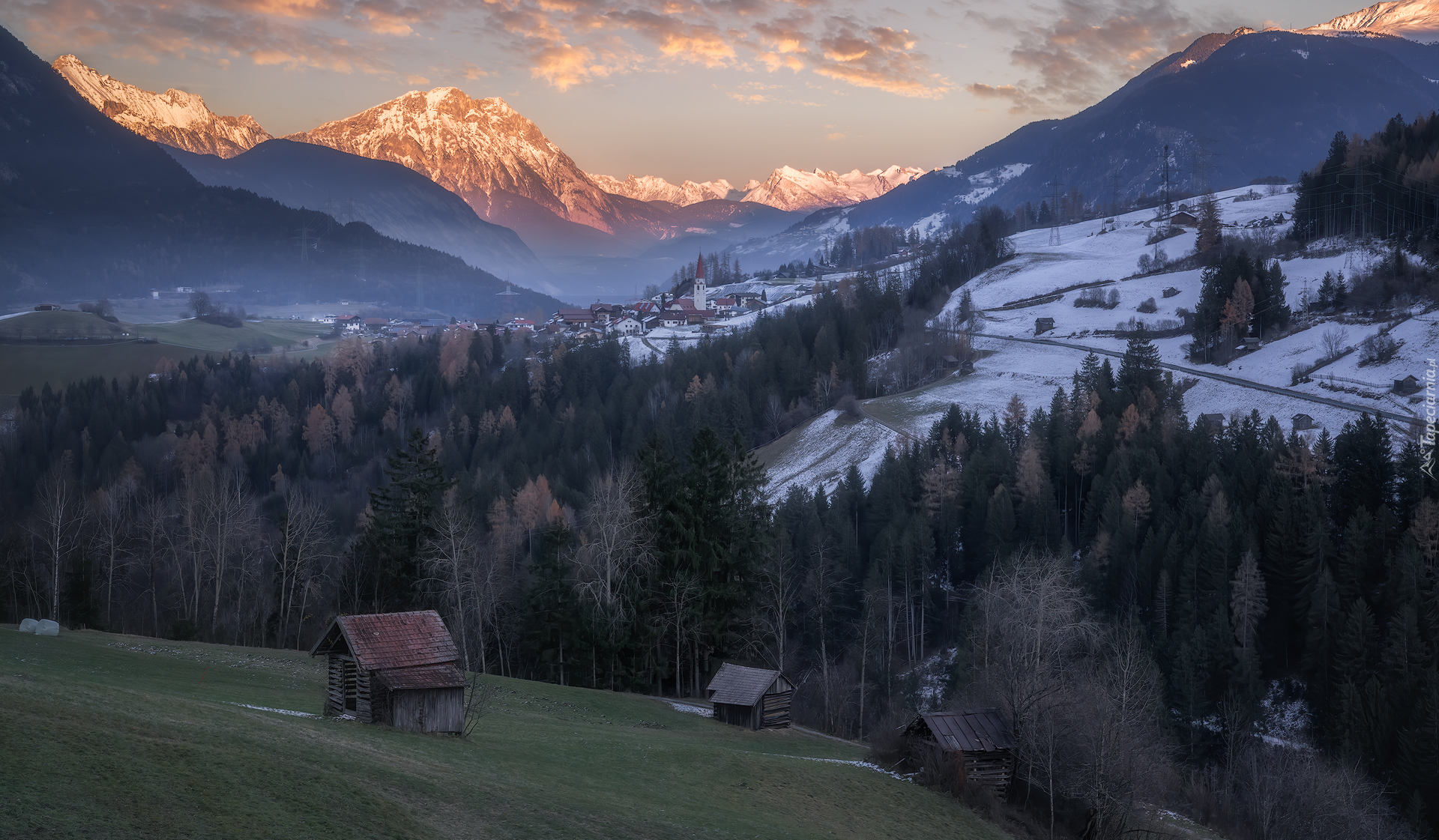 Góry, Alpy, Drzewa, Domy, Śnieg, Gmina Arzl im Pitztal, Austria