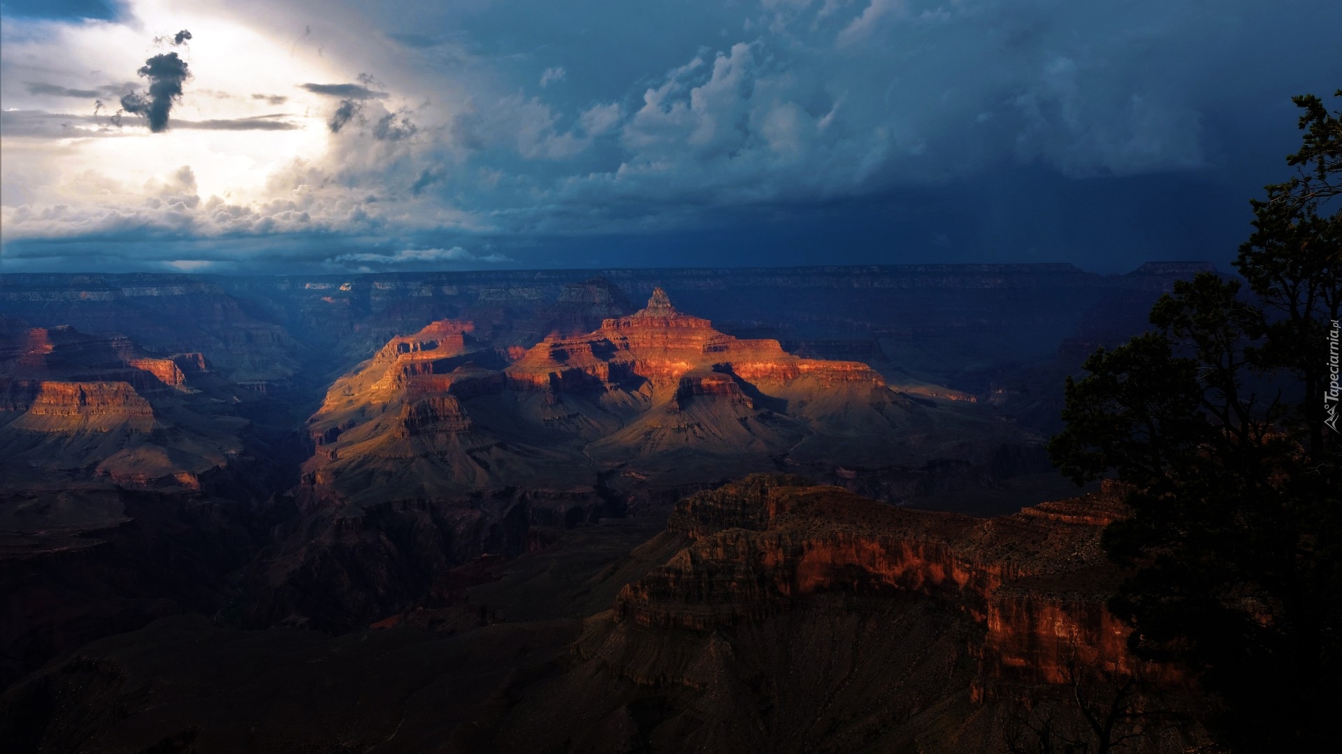 Park Narodowy Wielkiego Kanionu, Grand Canyon, Wielki Kanion Kolorado, Góry, Chmury, Arizona, Stany Zjednoczone