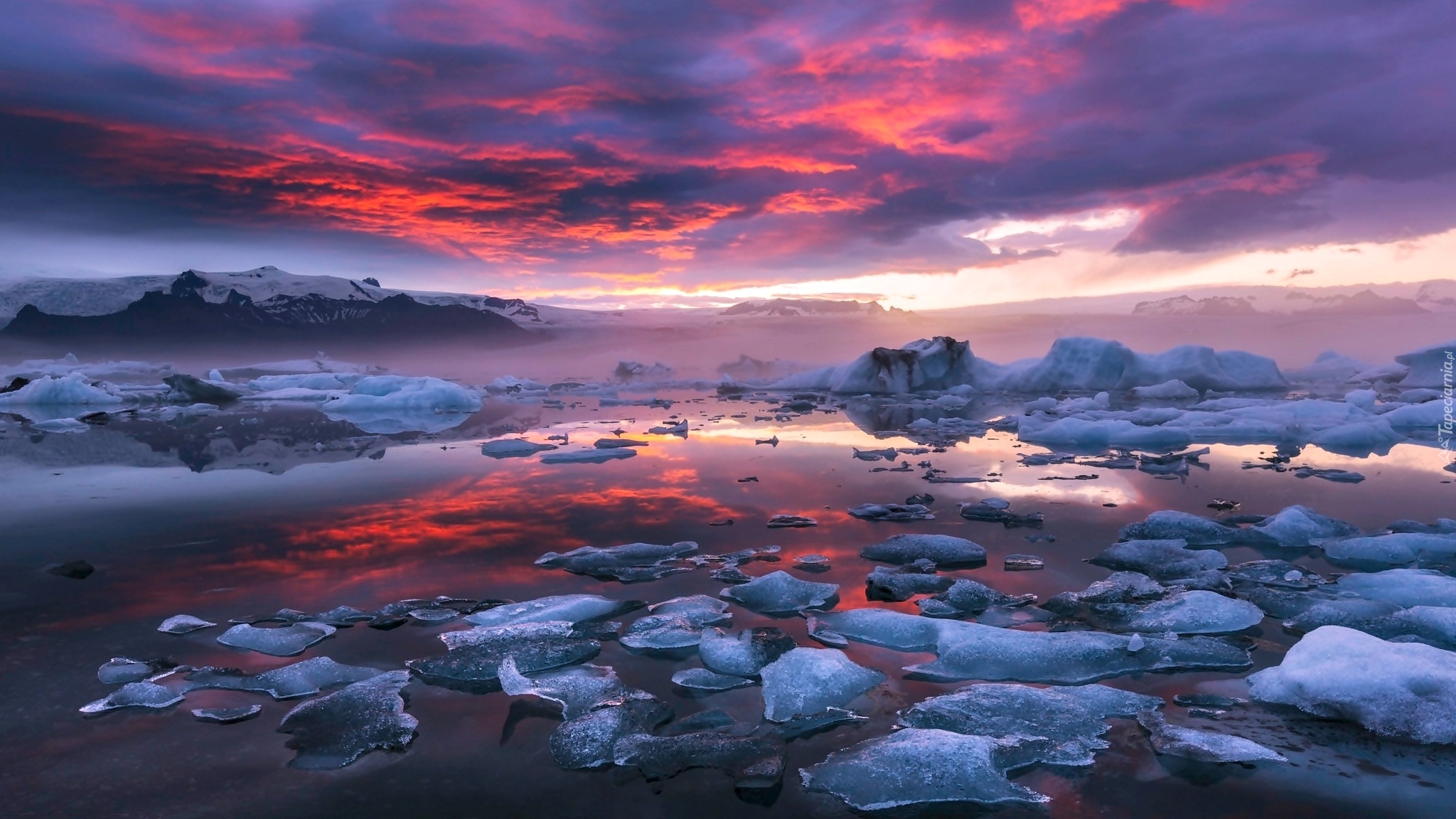 Islandia, Park Narodowy Vatnajökull, Laguna lodowcowa Jökulsárlón, Jezioro, Zima