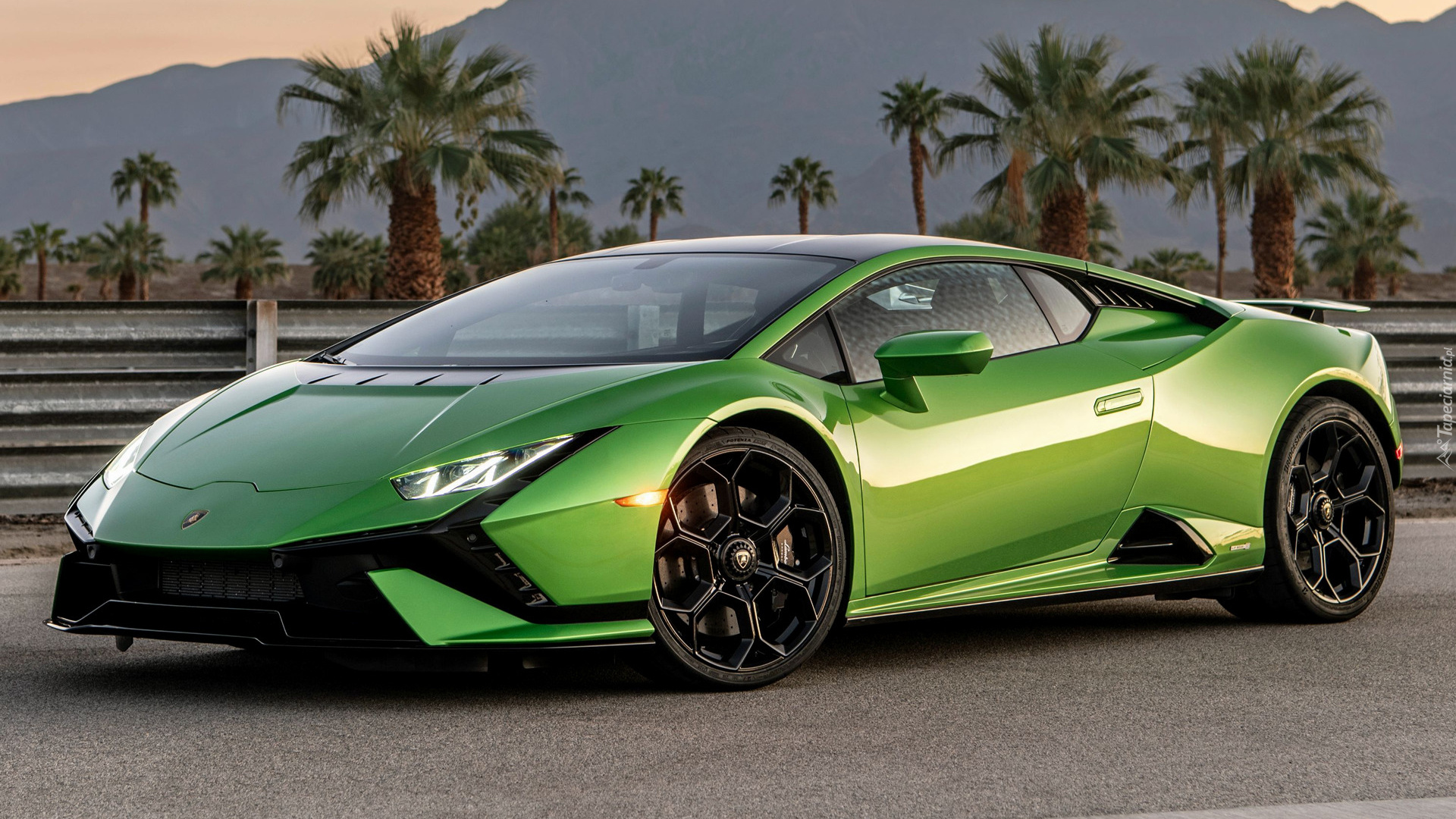 Zielone, Lamborghini Huracan Tecnica, Bok, Przód