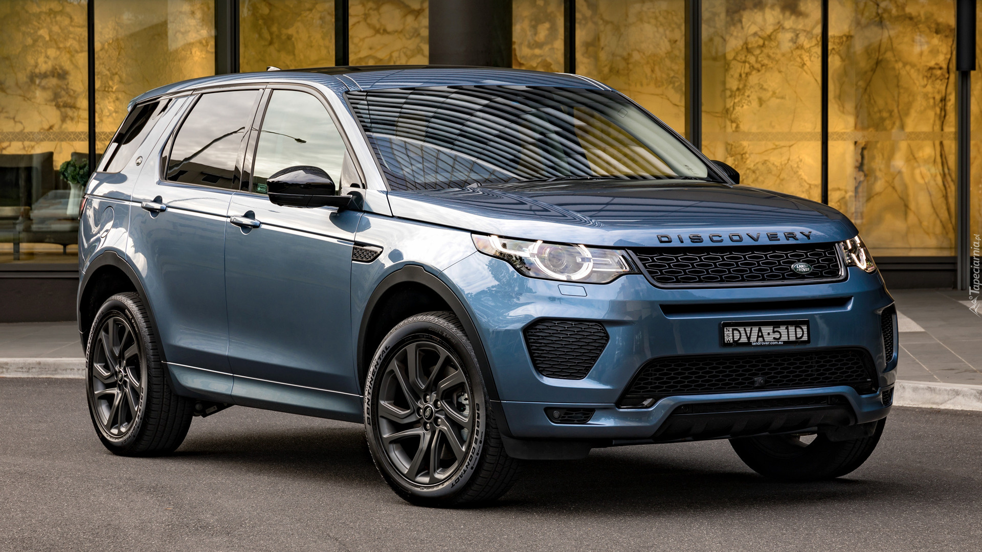 Land Rover Discovery Sport przodem