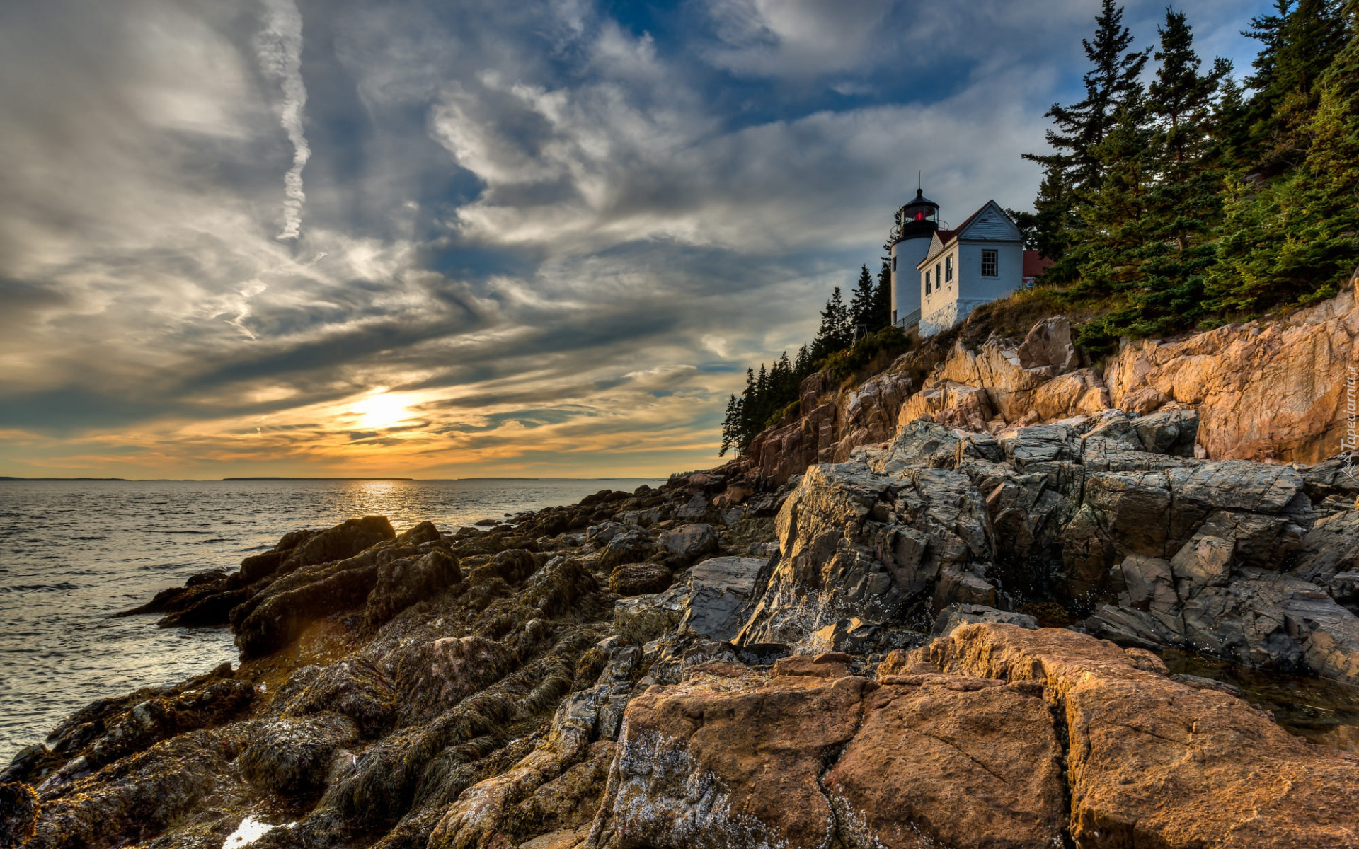 Park Narodowy Acadia, Latarnia morska, Bass Harbor Head Light, Morze, Skały, Zachód słońca, Stan Maine, Stany Zjednoczone