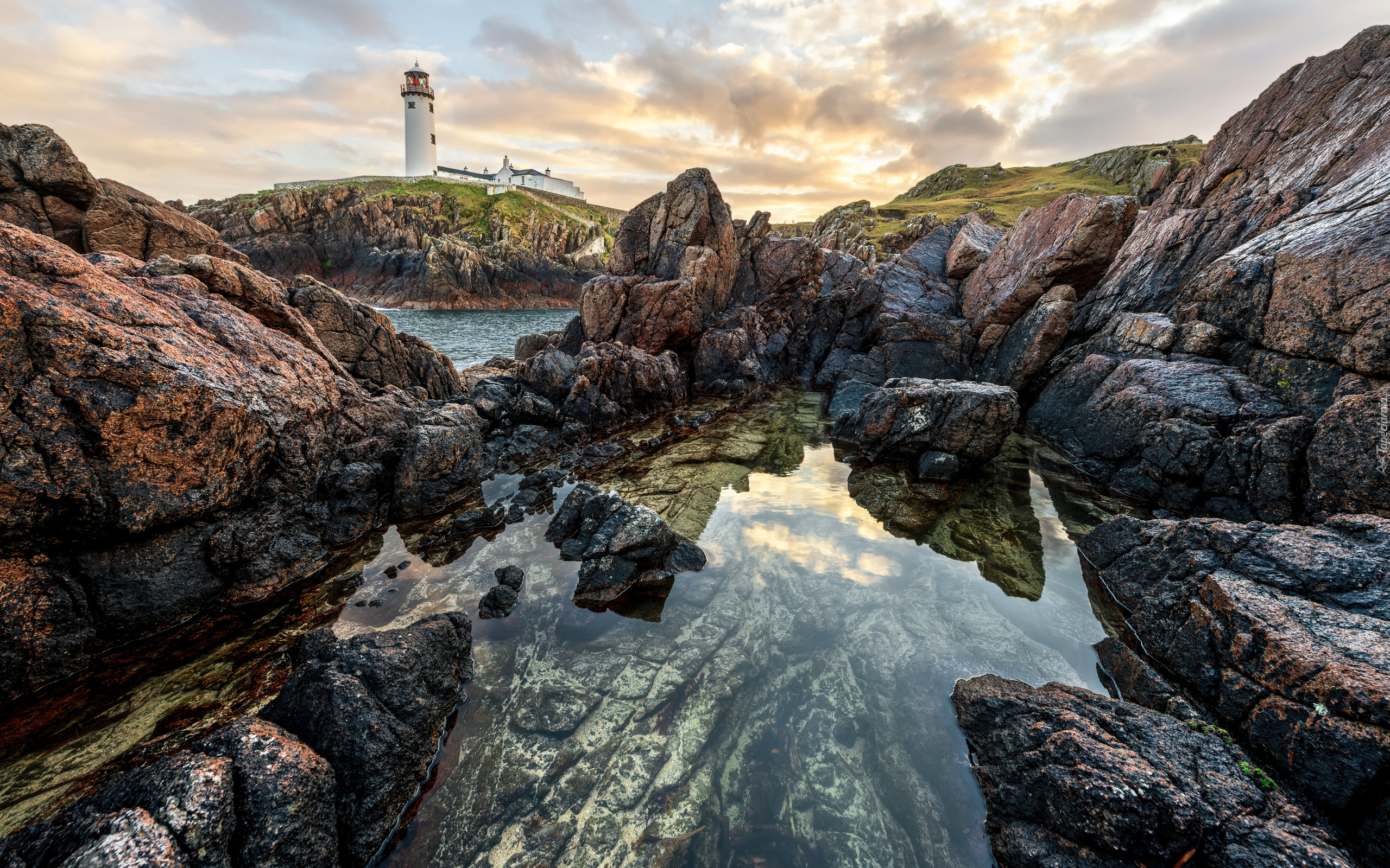 Skały, Morze, Latarnia morska, Fanad Lighthouse, Hrabstwo Donegal, Irlandia