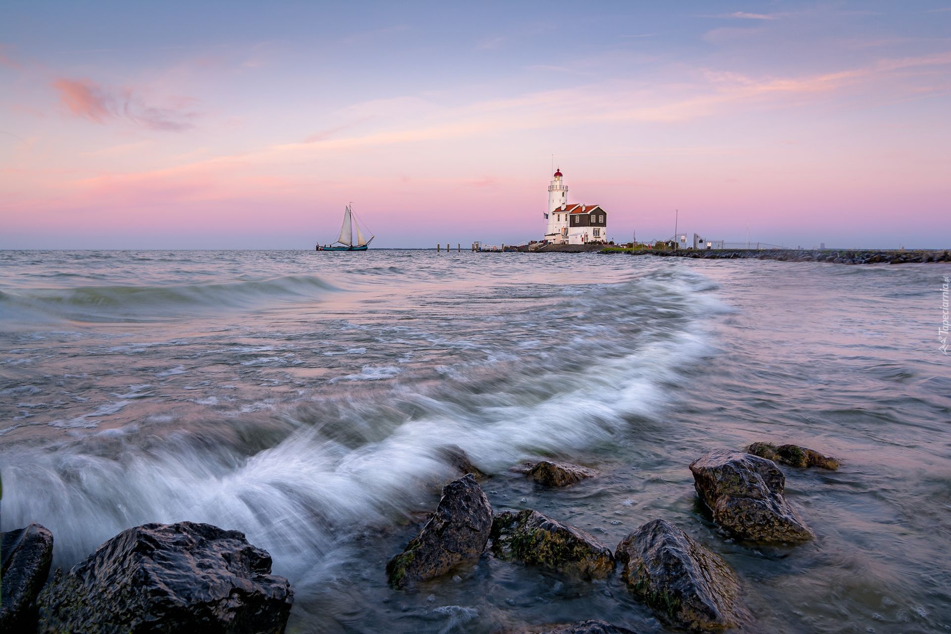 Latarnia morska, Het Paard van Marken, Półwysep Marken, Jezioro IJsselmeer, Fala, Kamienie, Holandia