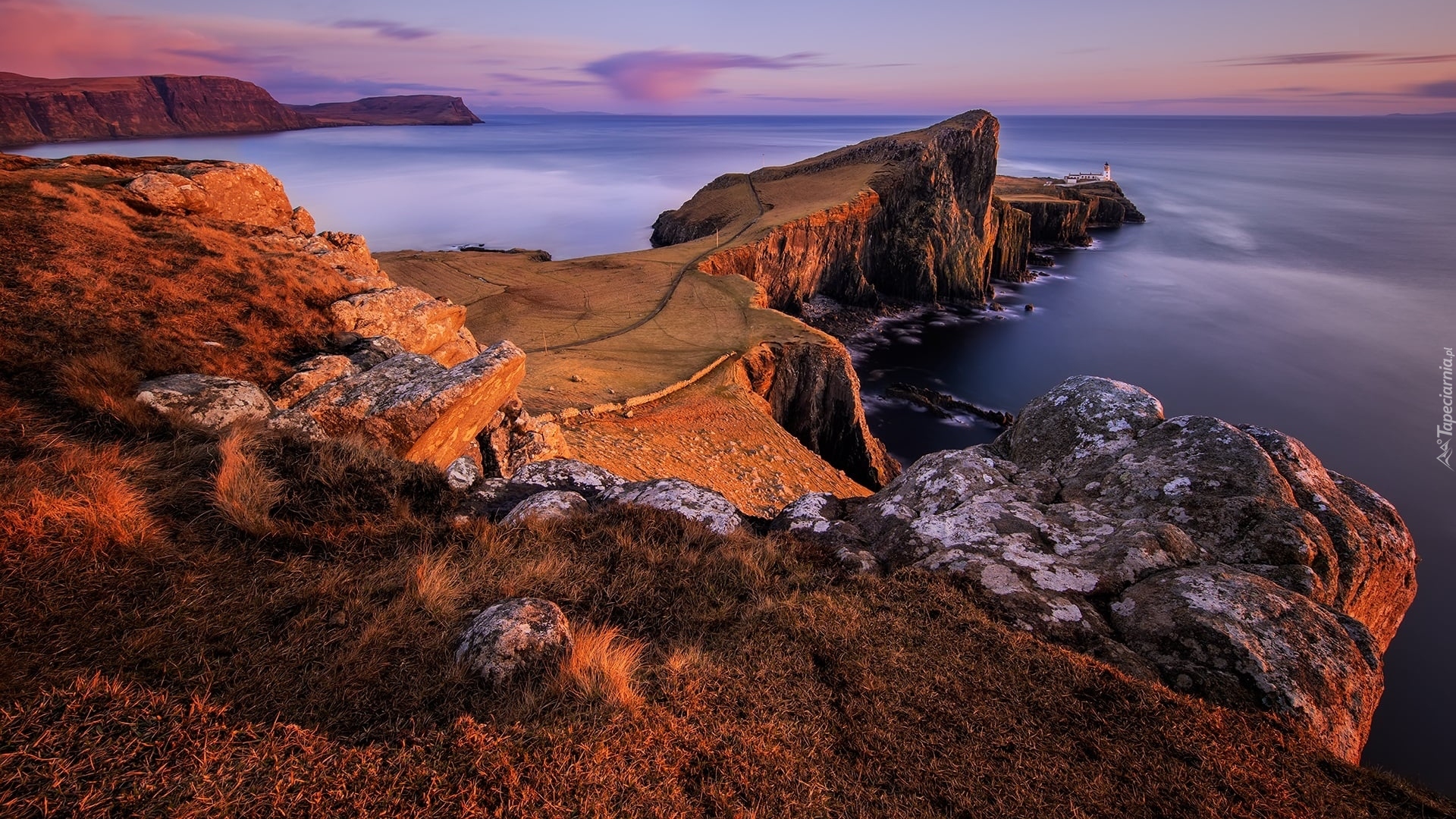 Morze Szkockie, Wybrzeże, Skały, Wyspa Skye, Latarnia morska, Neist Point Lighthouse, Półwysep Duirinish, Szkocja