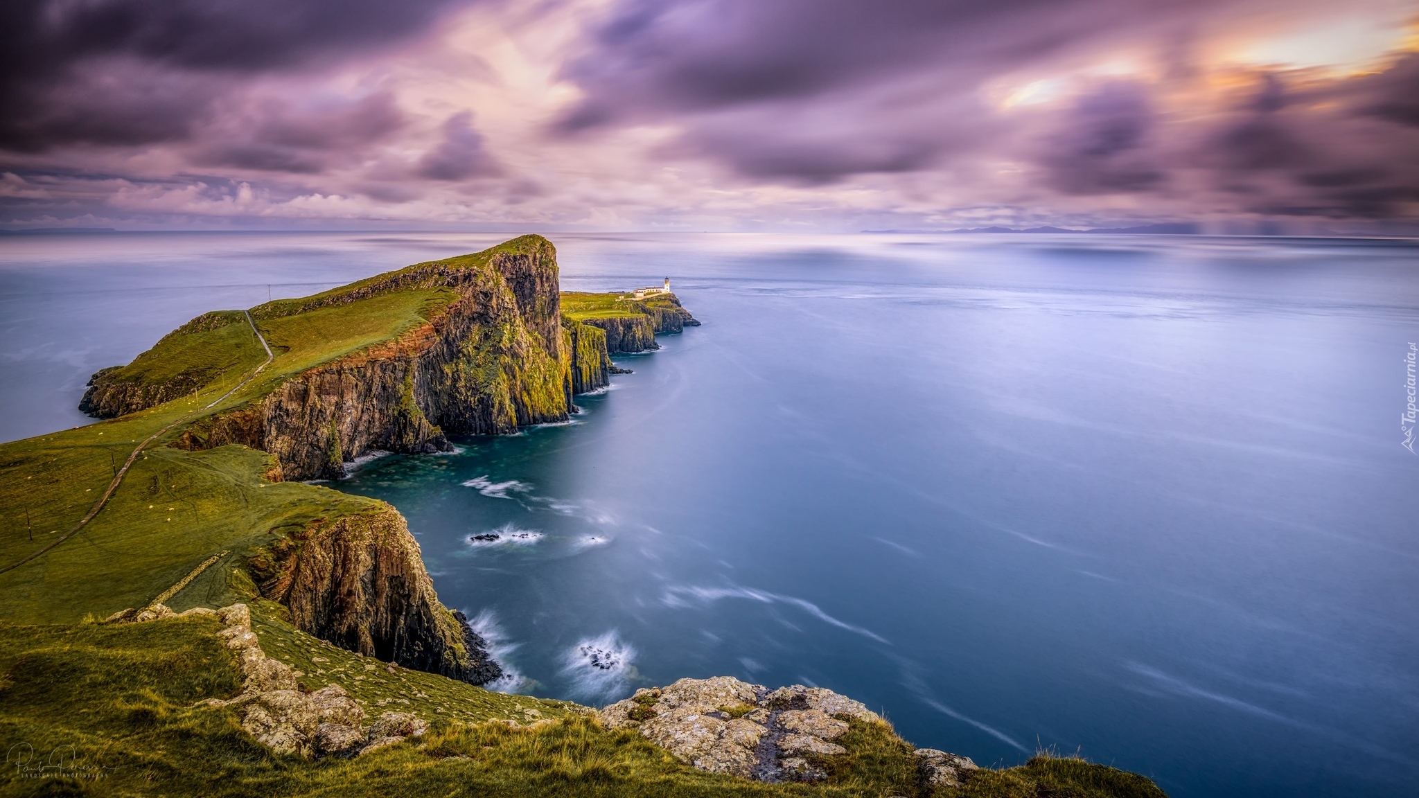 Morze Szkockie, Wybrzeże, Klif, Skały, Wyspa Skye, Latarnia morska, Neist Point Lighthouse, Półwysep Duirinish, Szkocja