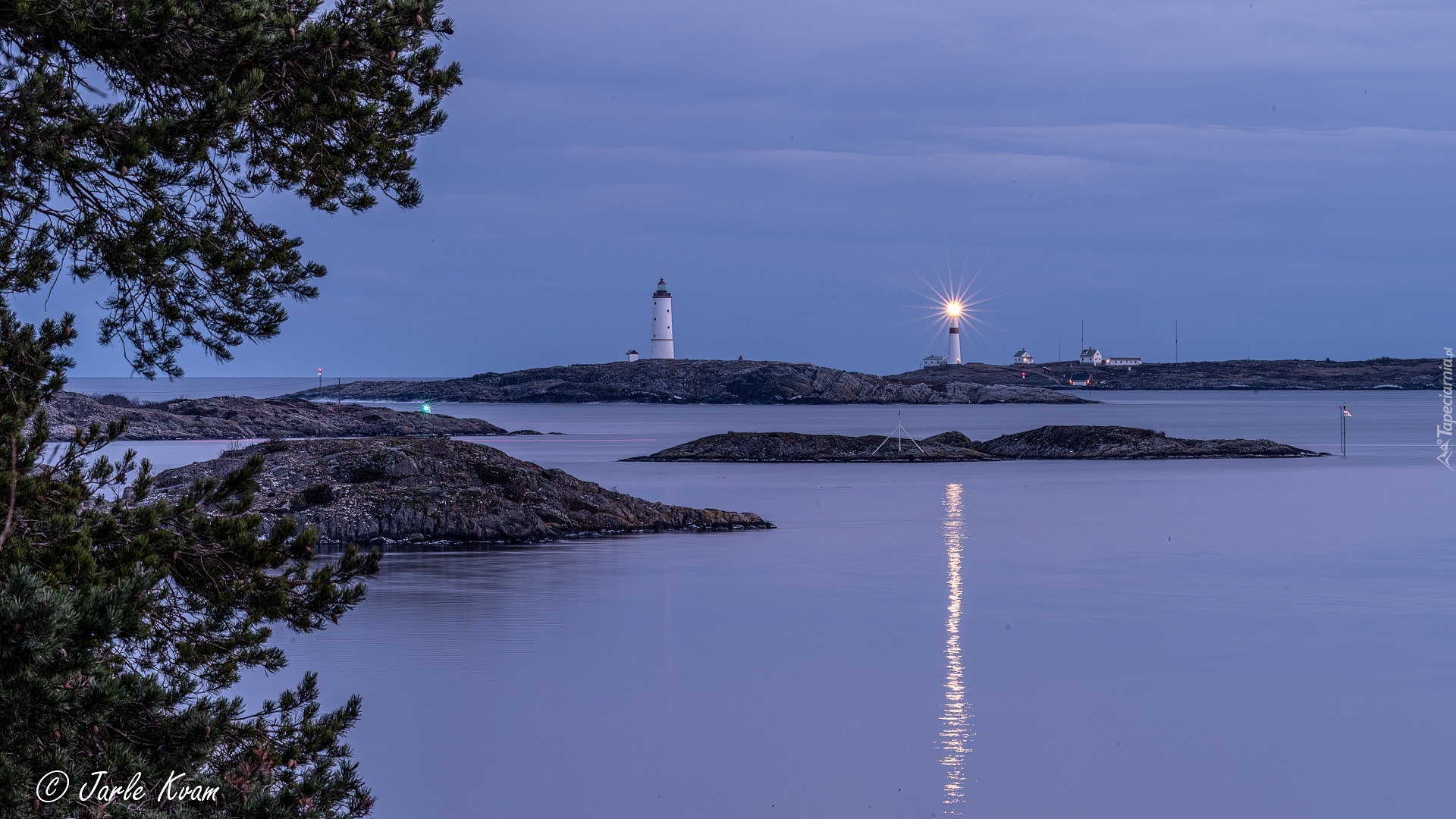 Morze, Skały, Domy, Latarnia morska, Store Torungen Lighthouse, Wyspa Store Torungen, Hrabstwo Agder, Norwegia