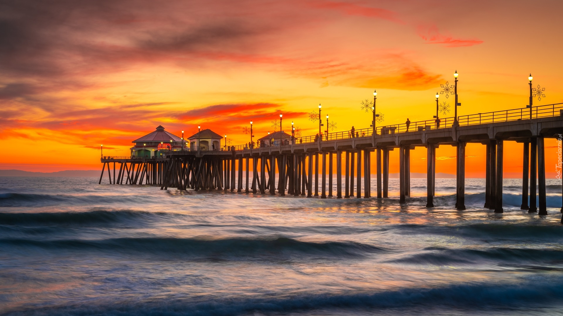 Morze, Fale, Molo, Huntington Beach Pier, Zachód słońca, Huntington Beach, Kalifornia, Stany Zjednoczone