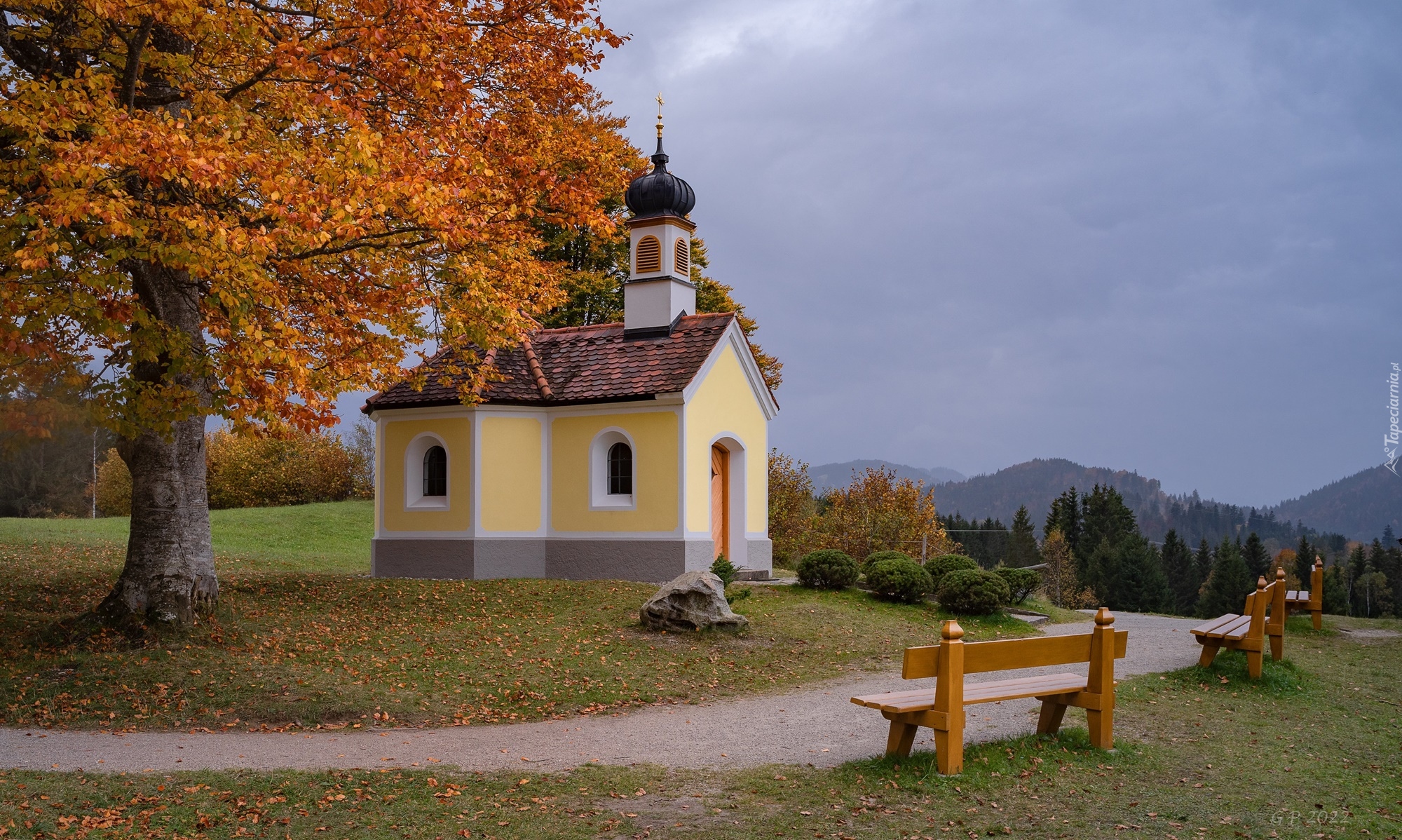Kaplica, Maria Rast, Drzewo, Ławki, Góry, Krun, Bawaria, Niemcy