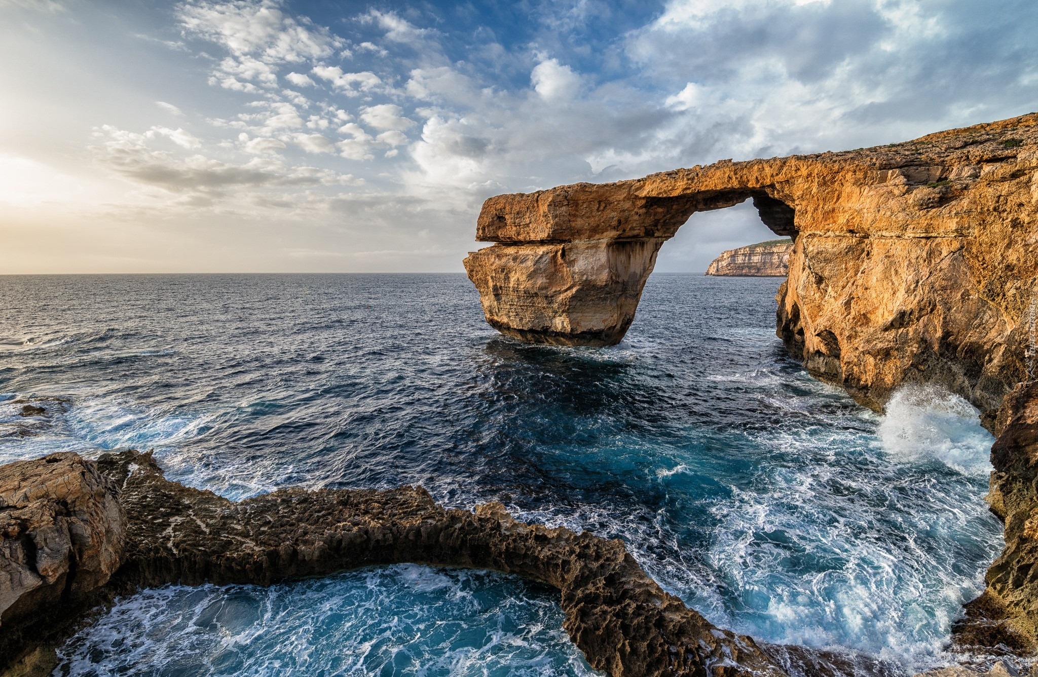 Malta, Wybrzeże, Wyspa Gozo, Morze, Skały, Most, Skalny