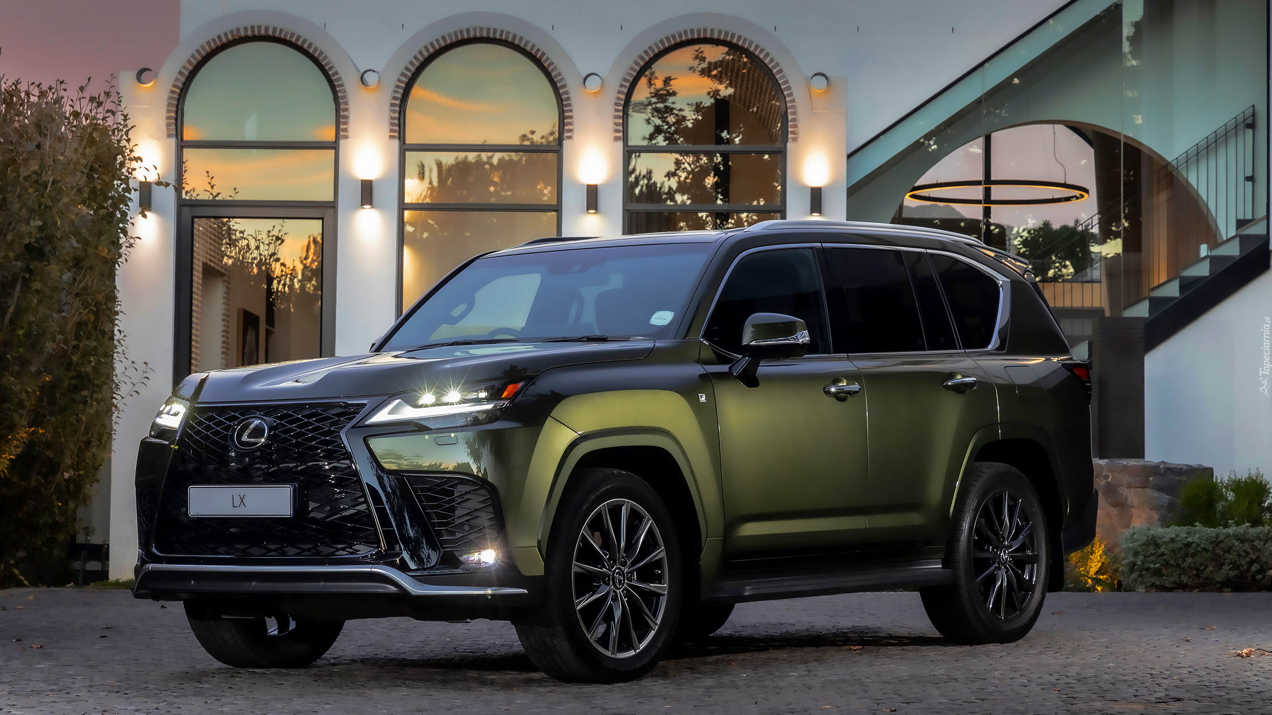 Lexus LX 600 F-Sport, Oliwkowy, 2022