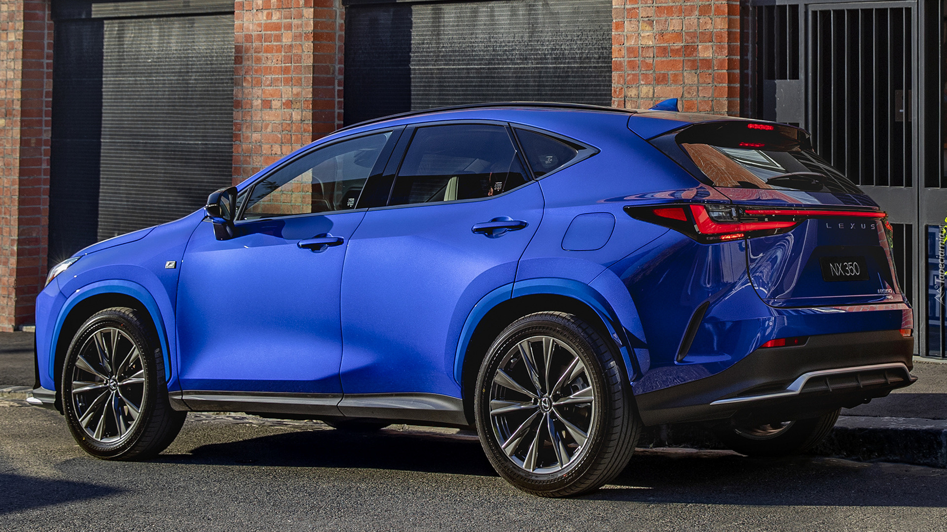 Niebieski, Lexus NX F Sport