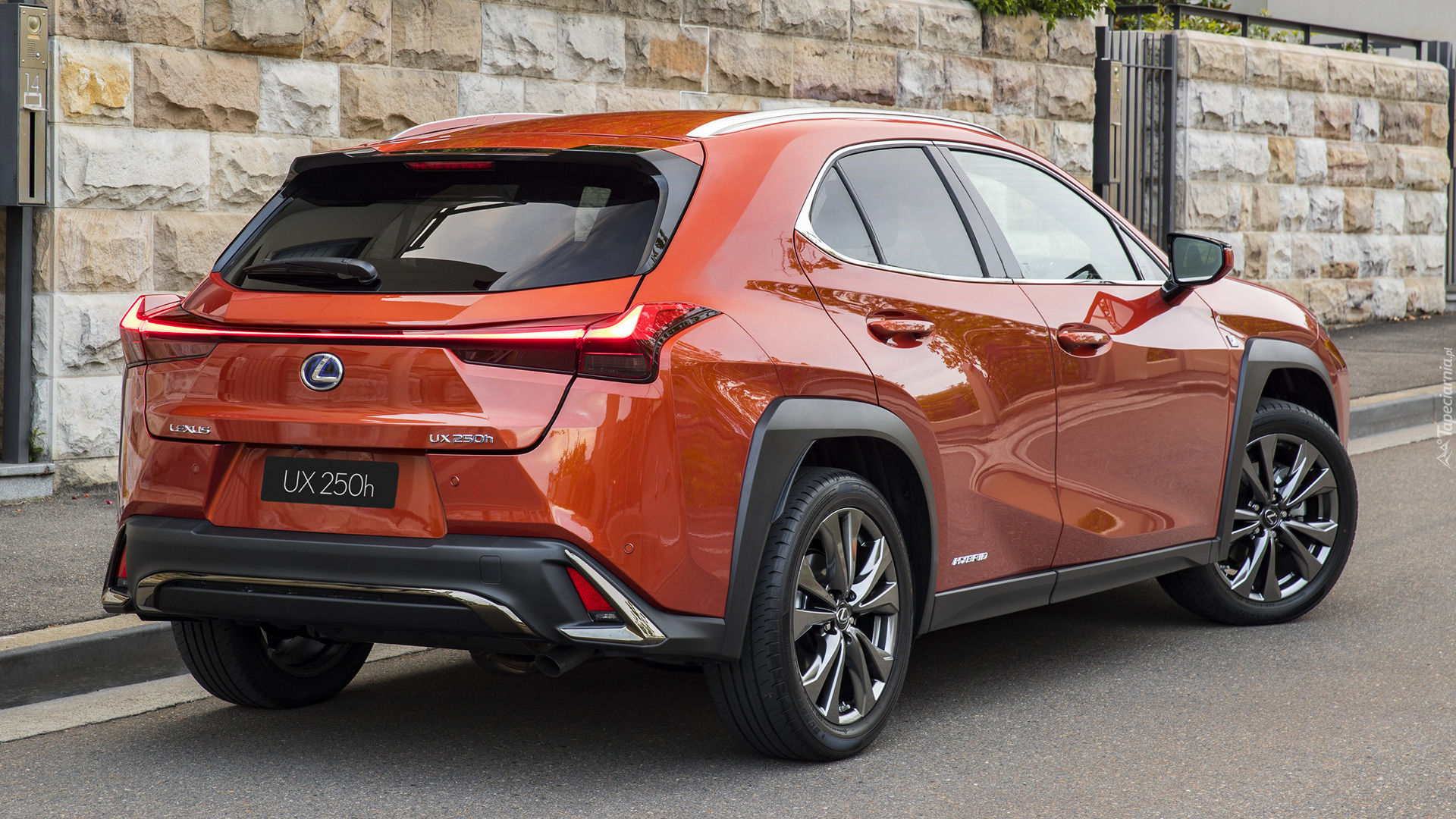 Lexus UX Hybrid