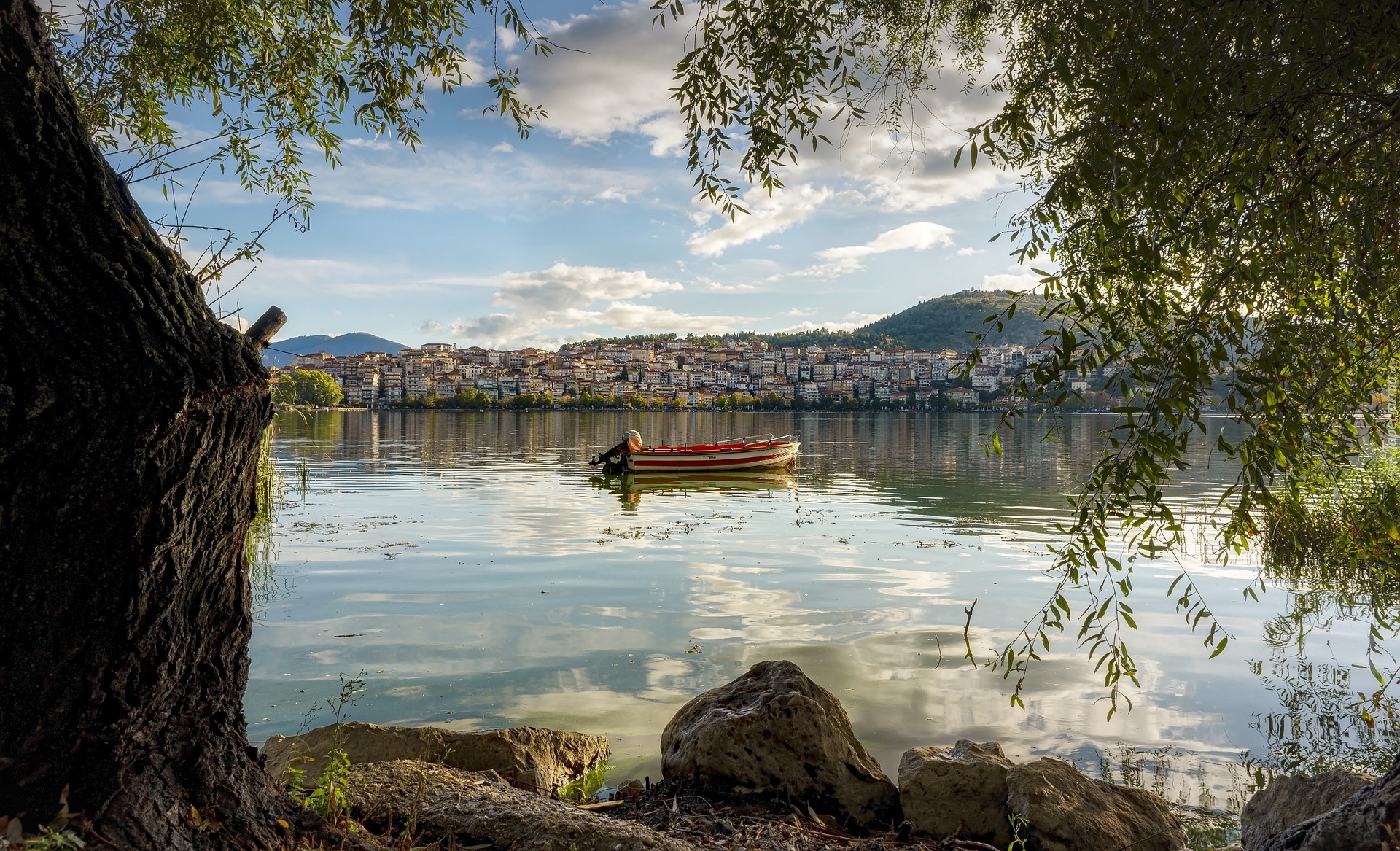 Łódka, Jezioro Orestiada, Kastoria Lake, Kastoria, Grecja