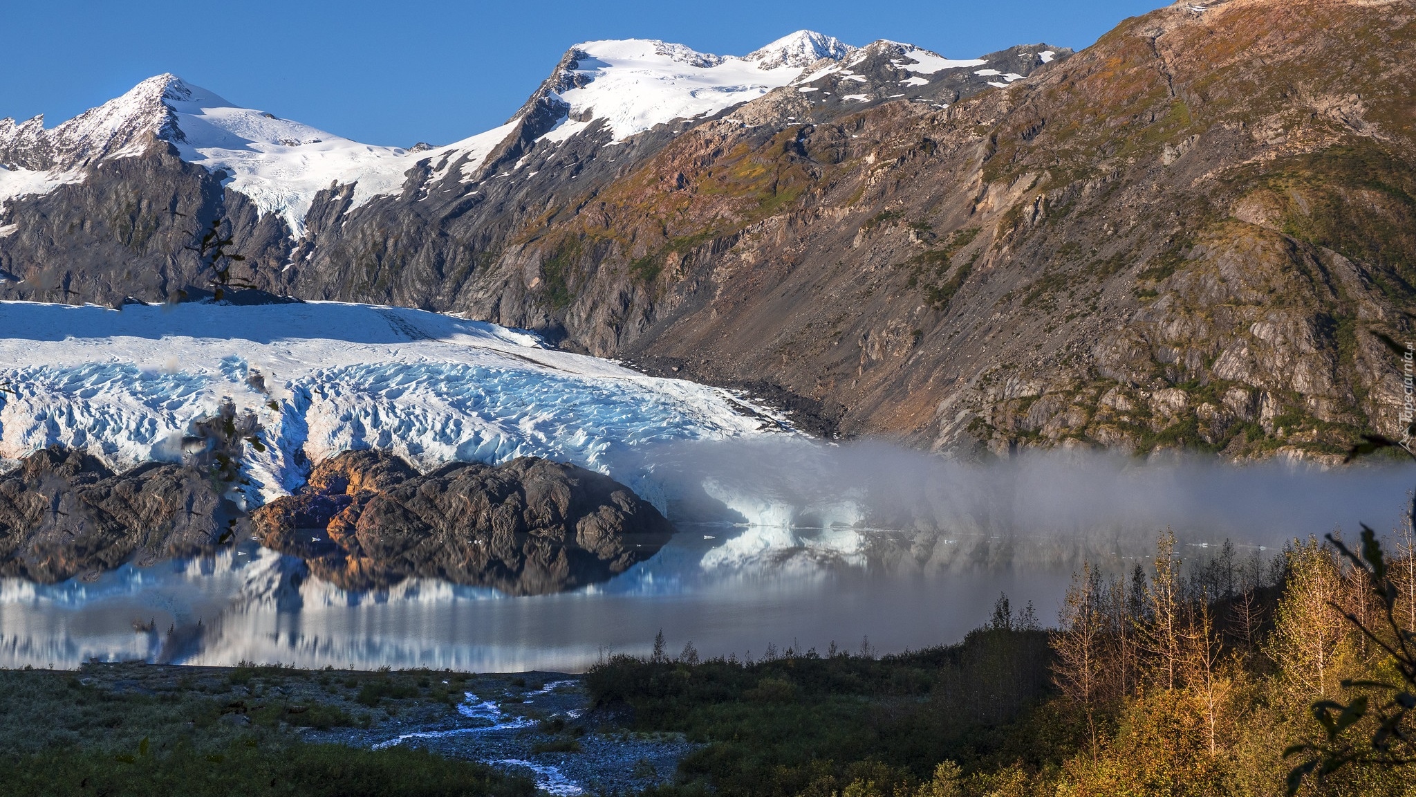 Góry, Skały, Śnieg, Jezioro Portage, Lodowiec, Portage Glacier, Drzewa, Alaska, Stany Zjednoczone