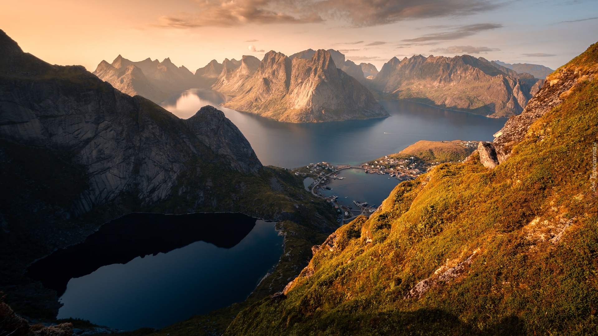 Góry, Lofoty, Wioski, Morze Norweskie, Norwegia