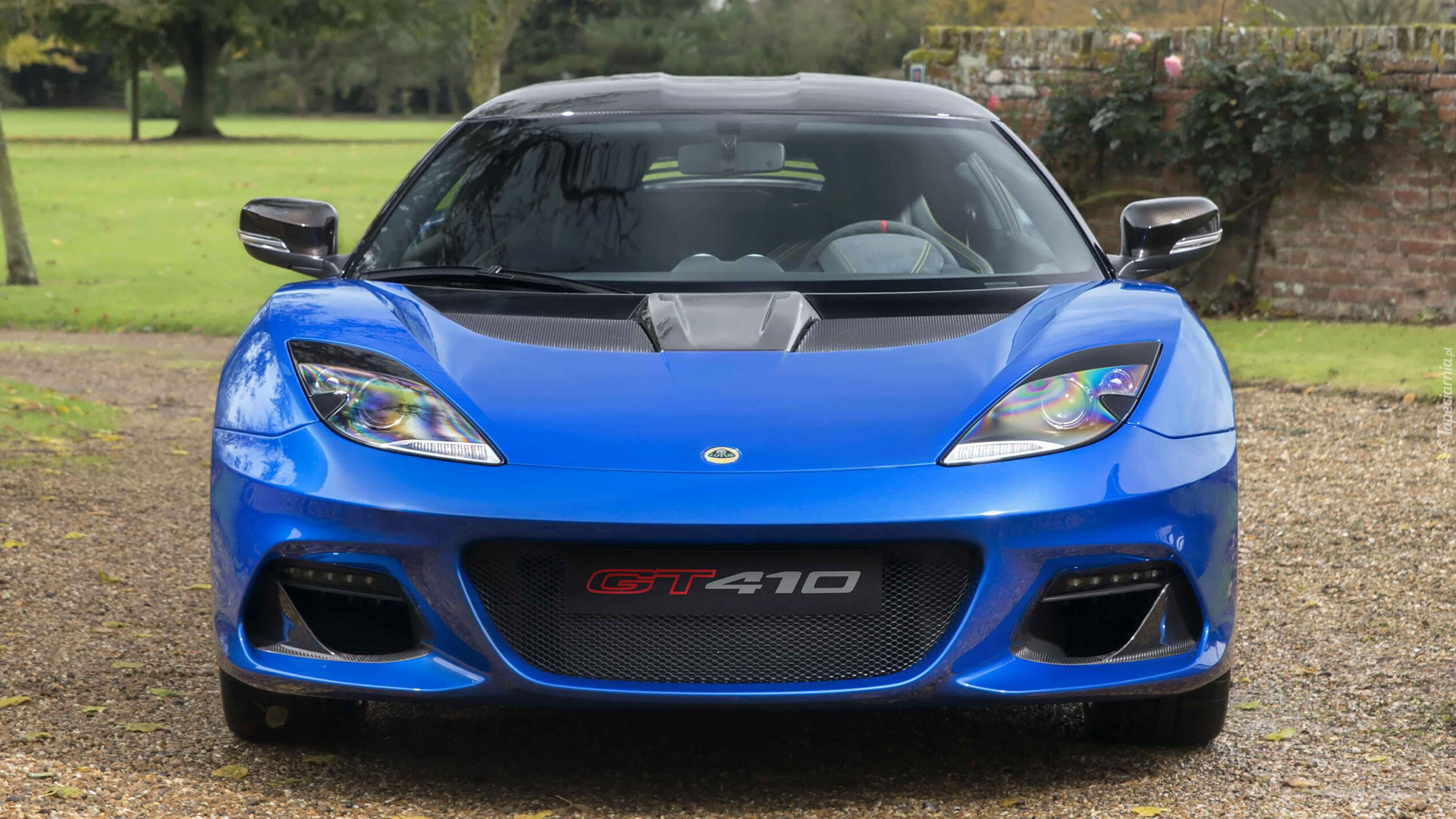 Lotus Evora GT410, Przód