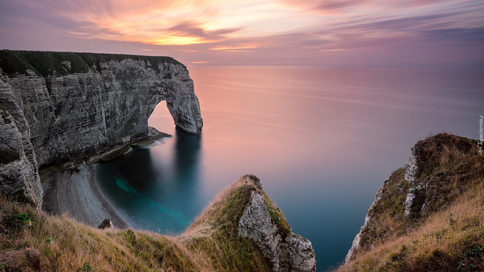 Francja, Normandia, Étretat, Morze, Kanał La Manche, Zachód słońca, Wybrzeże, Klif, Skały, Łuk Manneporte