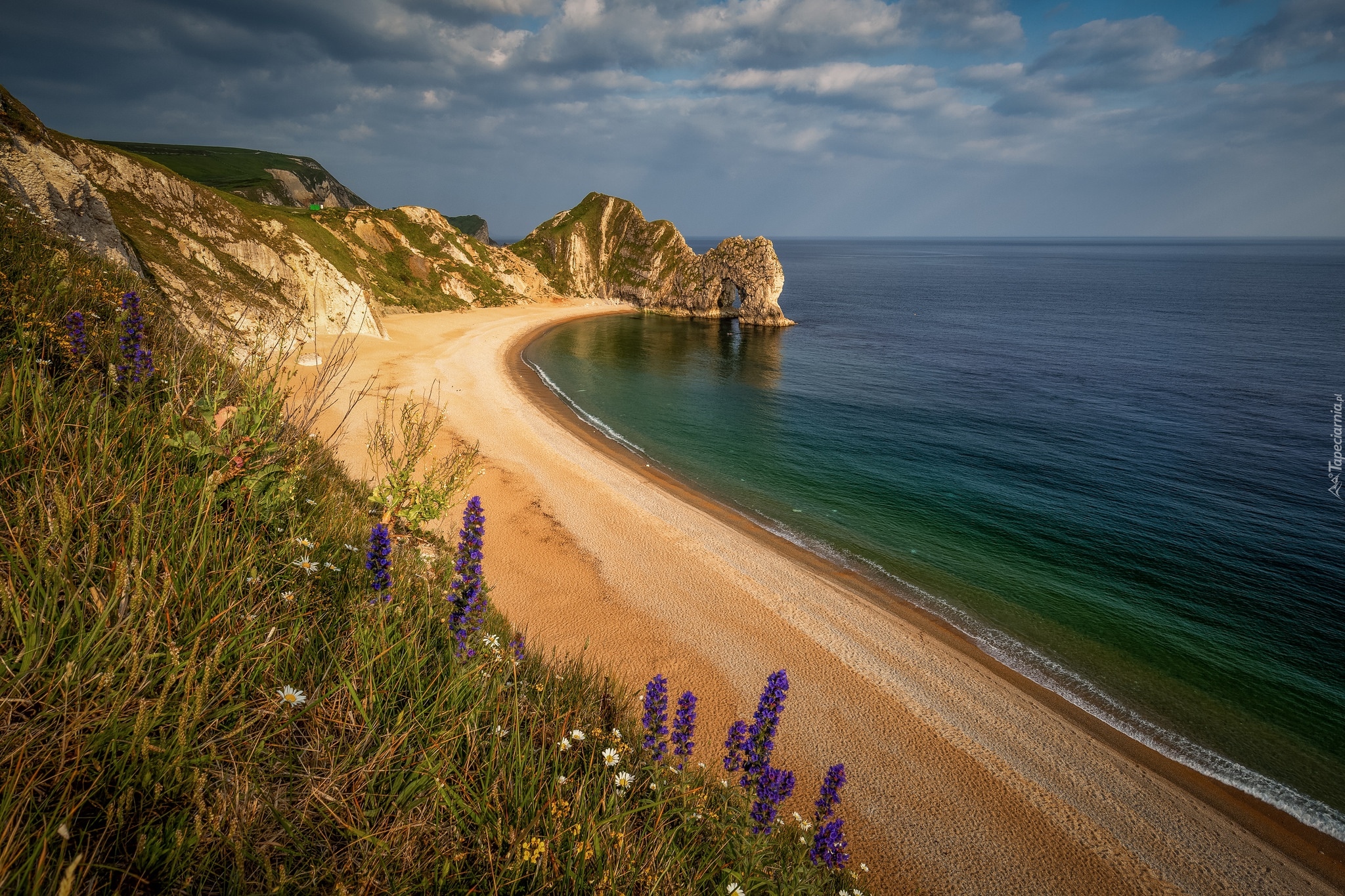 Wybrzeże Jurajskie, Łuk wapienny Durdle Door, Skały, Morze, Plaża, Hrabstwo Dorse, Anglia